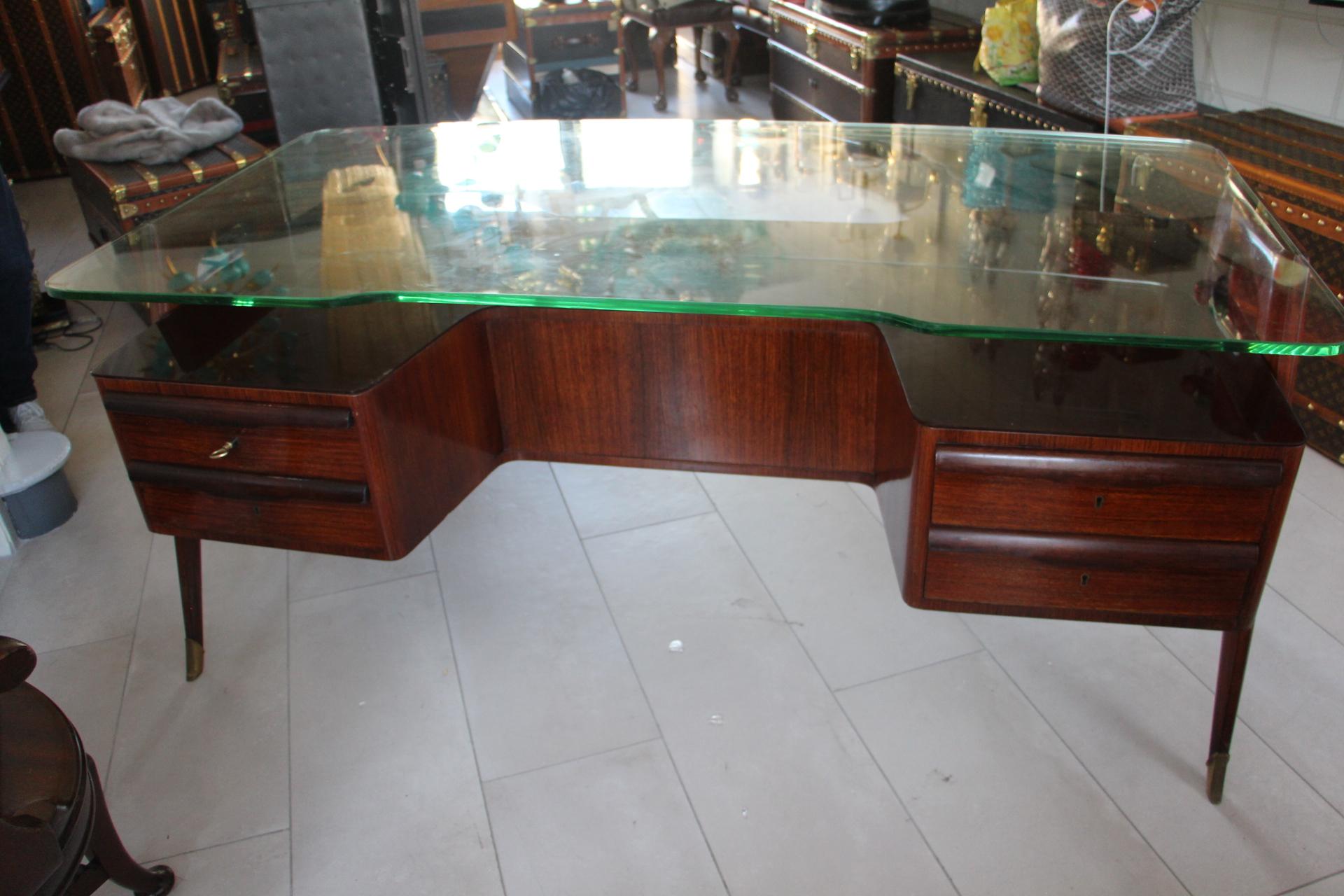 Large Midcentury Italian Executive Desk by Vittorio Dassi For Sale 8