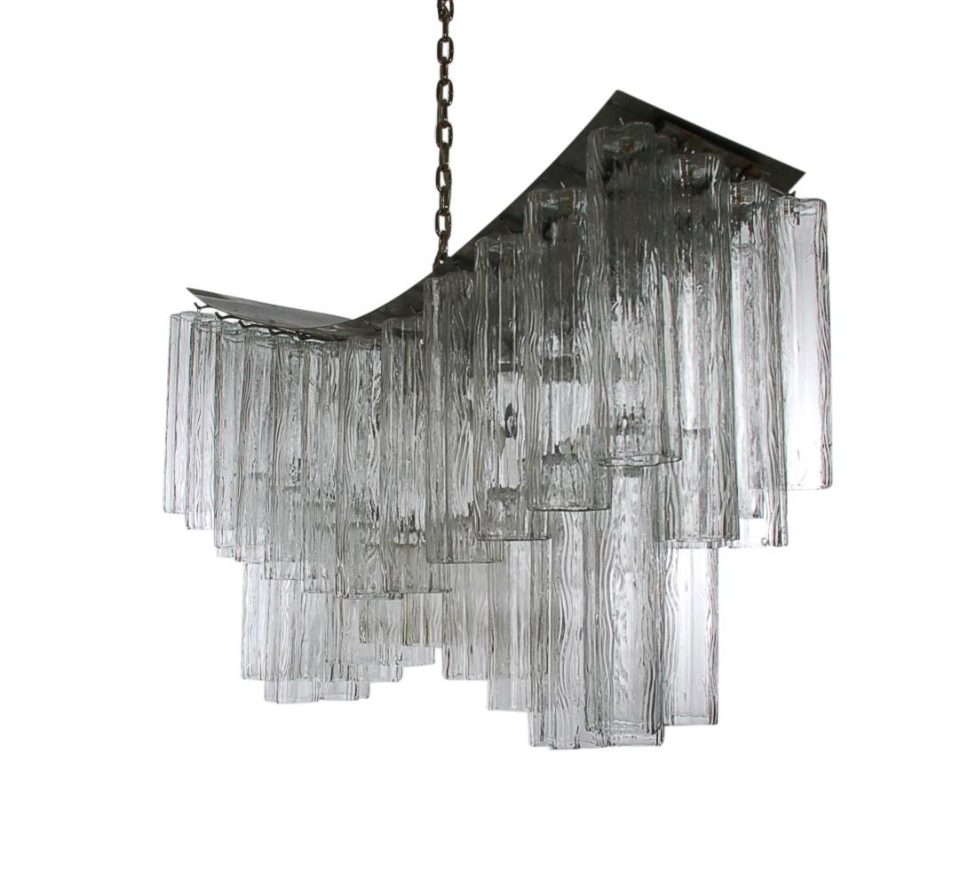Large Midcentury Italian Modern Murano Tronchi Glass Chandelier Whale Tail Form In Good Condition For Sale In Philadelphia, PA