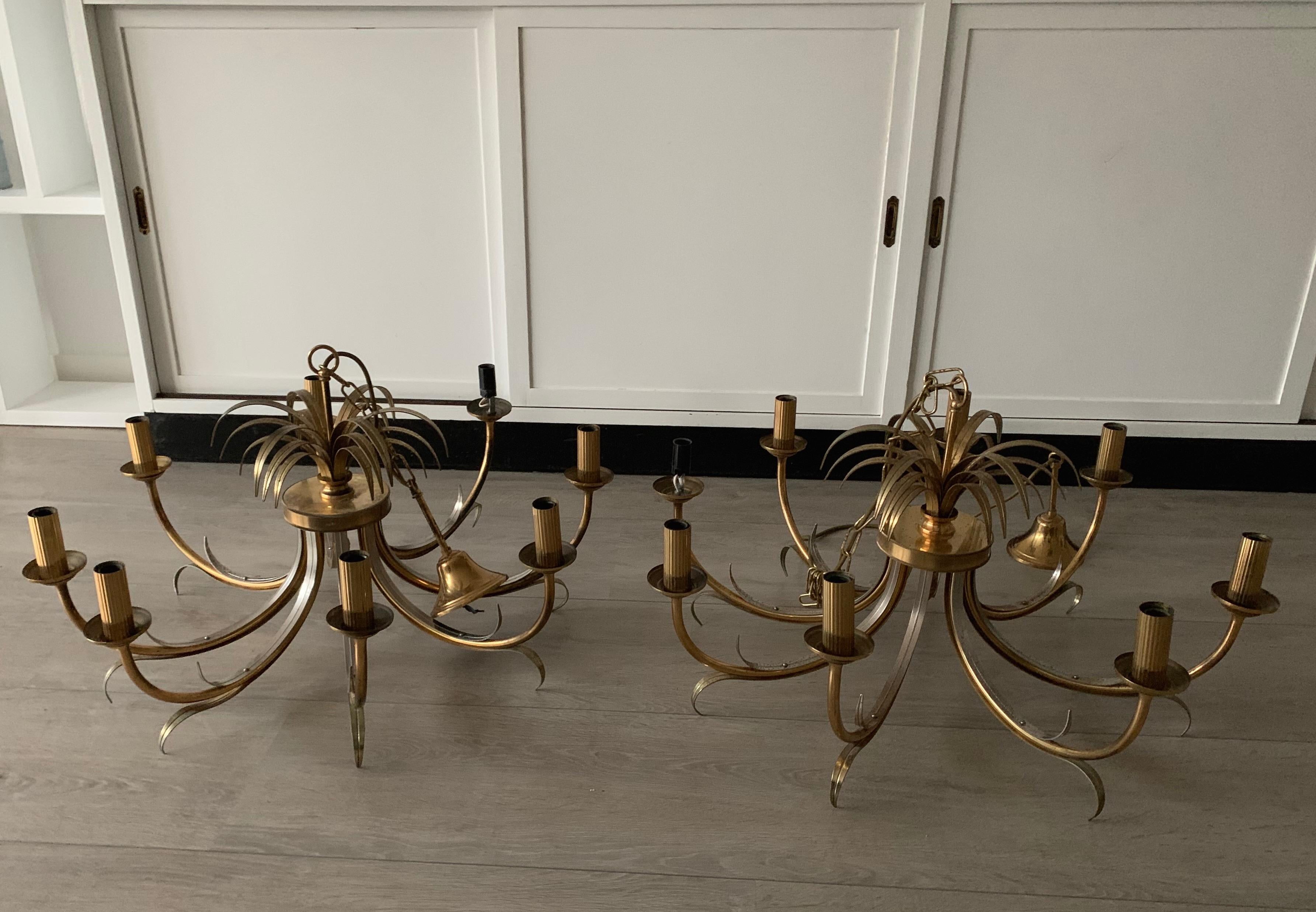 Brass Large Midcentury Made Matching Pair of Hollywood Regency Leaf Design Chandeliers For Sale