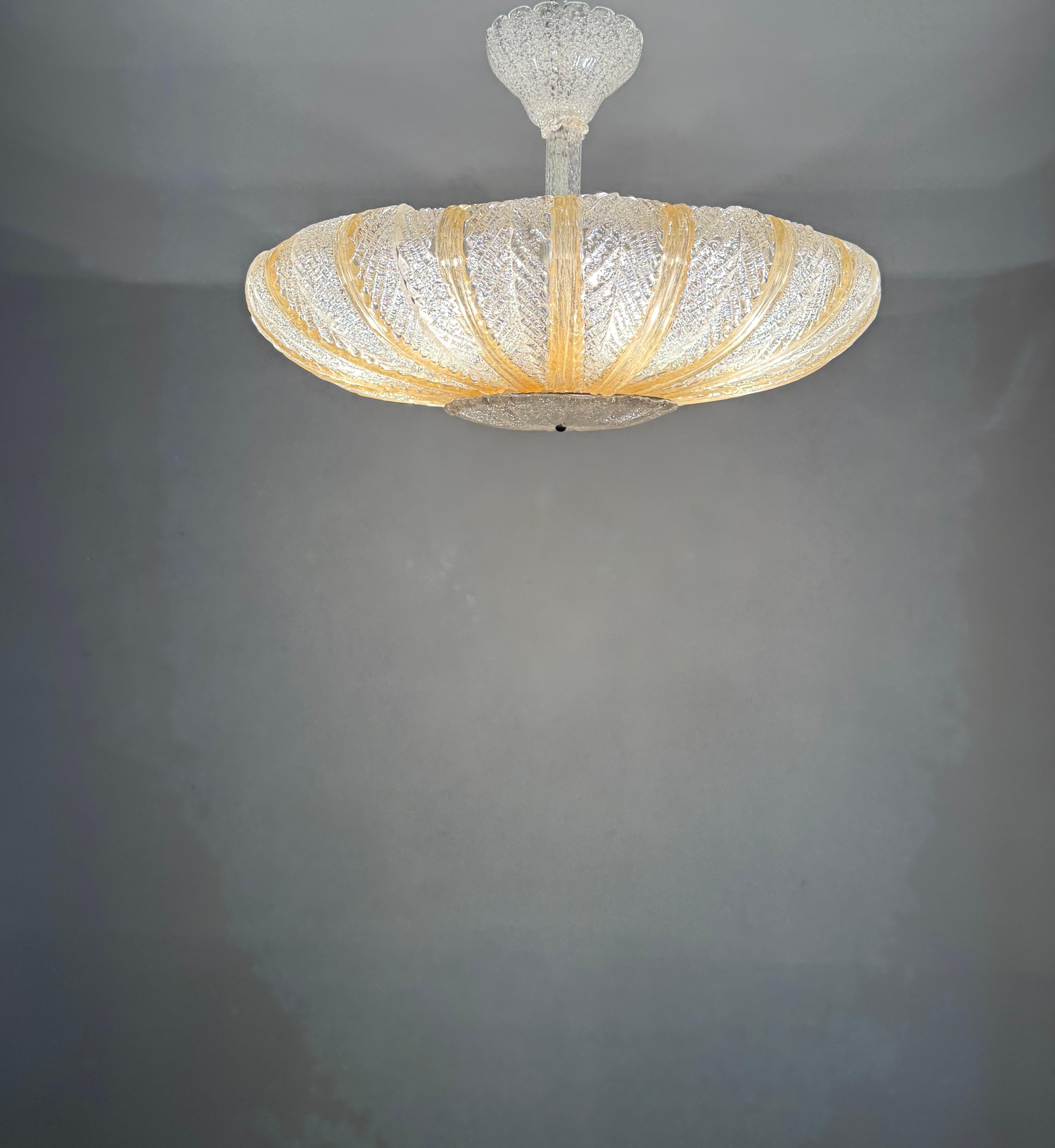 Great Midcentury Modern Murano Mouthblown Glass Pendant Light Flush Mount ca1950 (Moderne der Mitte des Jahrhunderts) im Angebot