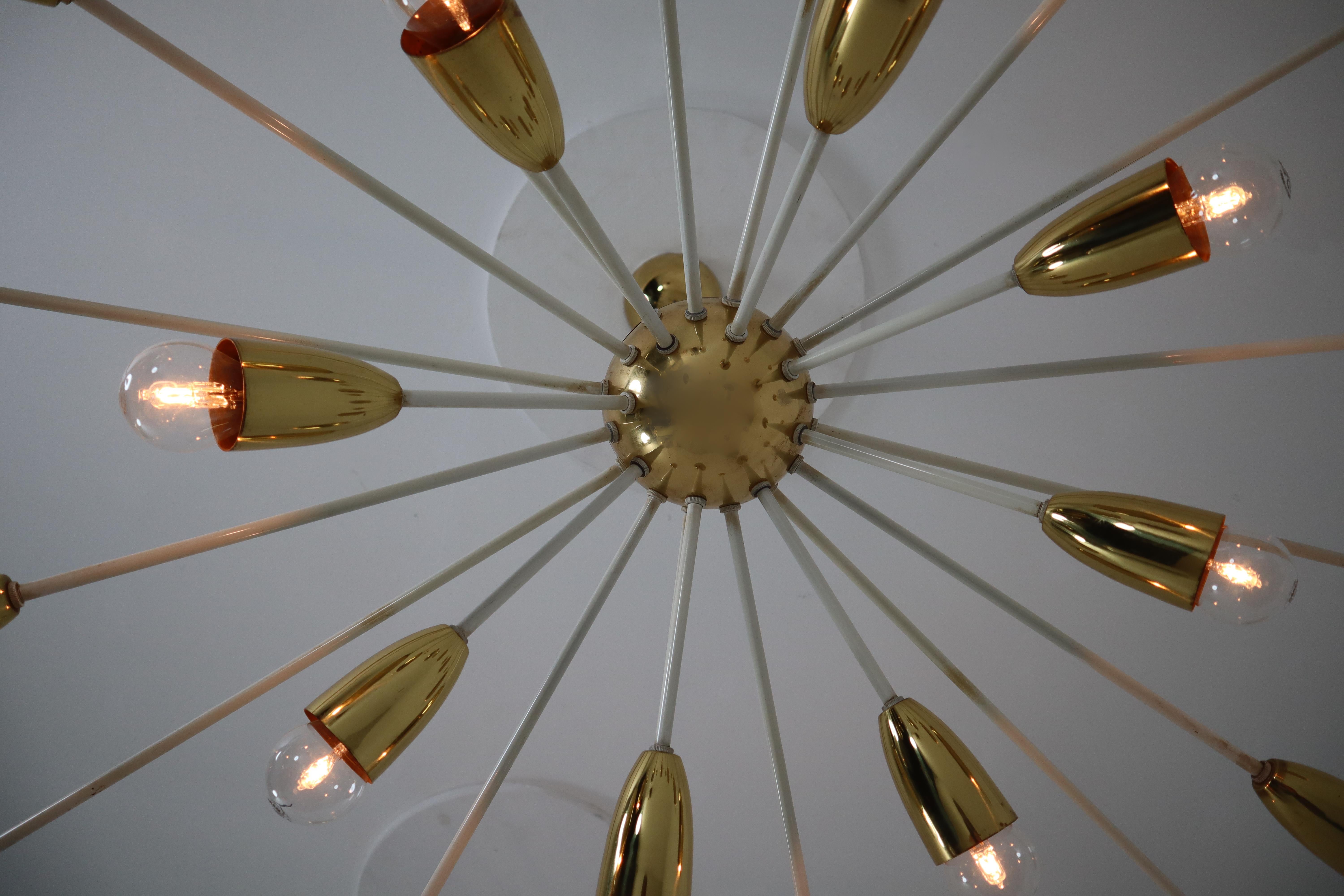 Large Mid-Century Modernist Sputnik Chandelier in Brass, Praque, 1970s 5