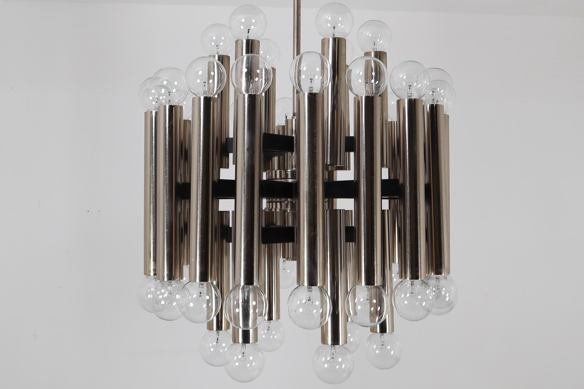 Large Midcentury Modernist Steel Chandelier with 48-Light Bulbs, Berlin, 1960s For Sale 7