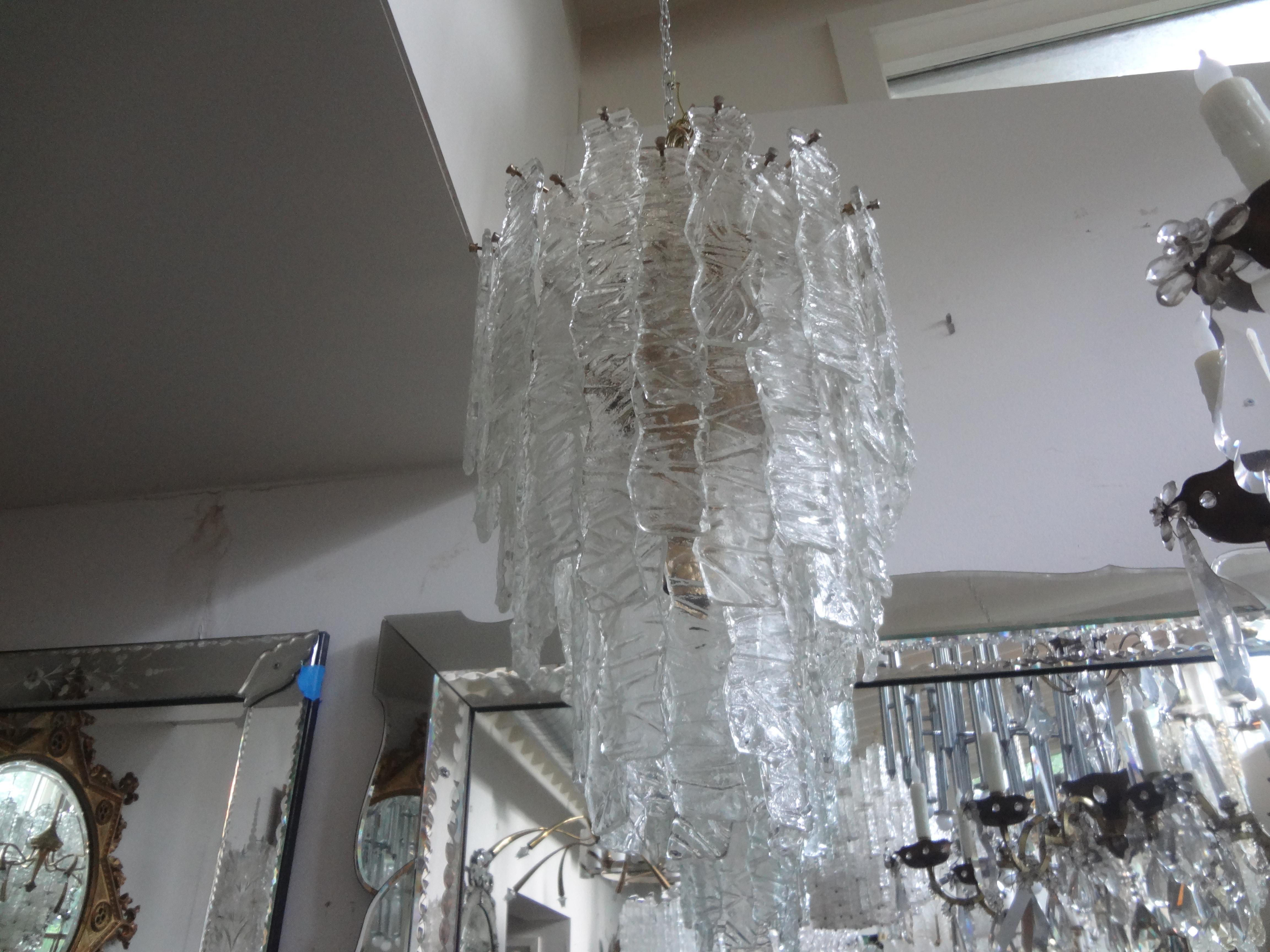 Large Midcentury Murano Chandelier in the Manner of Toni Zuccheri for Venini For Sale 4