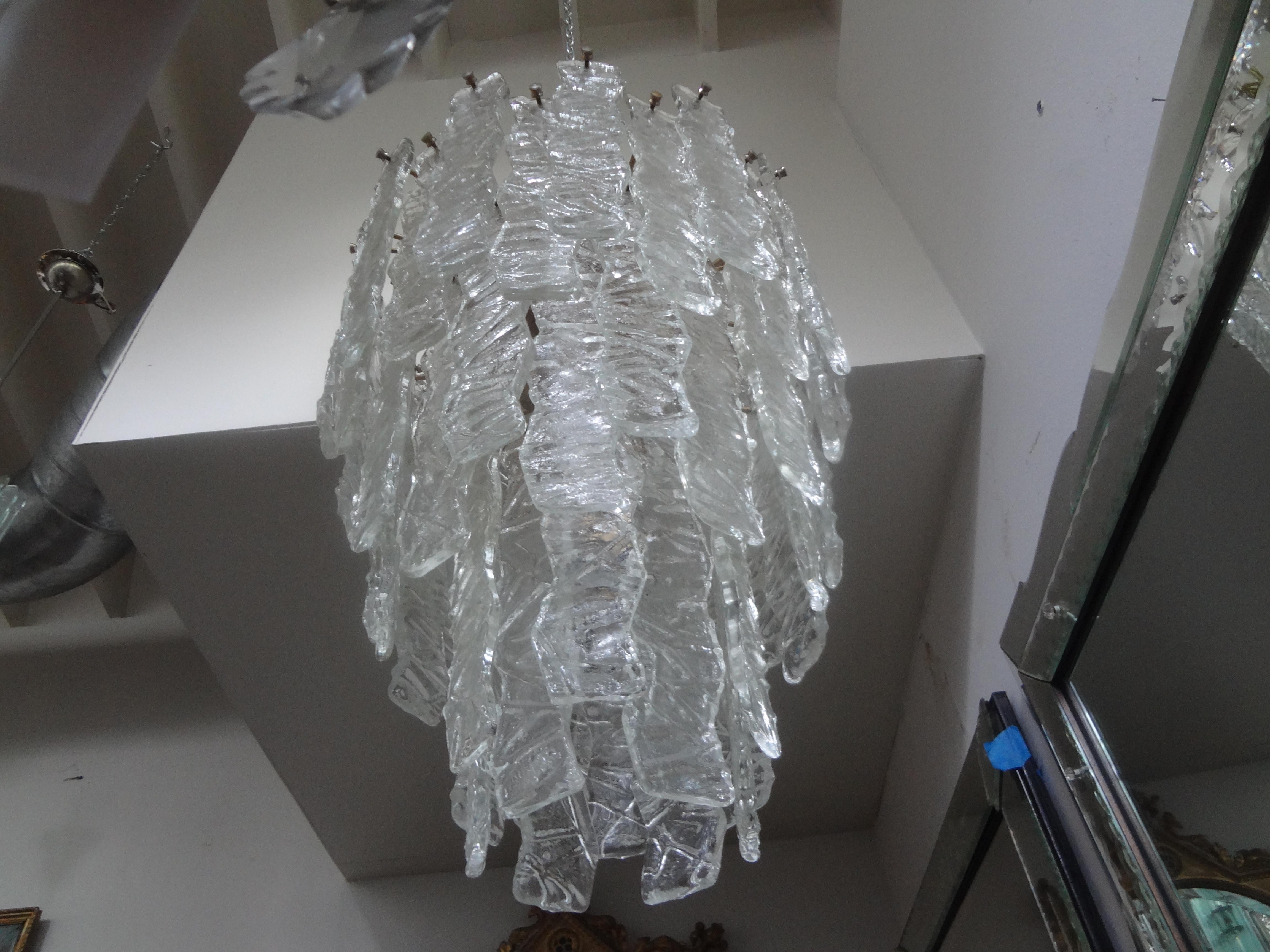 Large Midcentury Murano Chandelier in the Manner of Toni Zuccheri for Venini For Sale 9