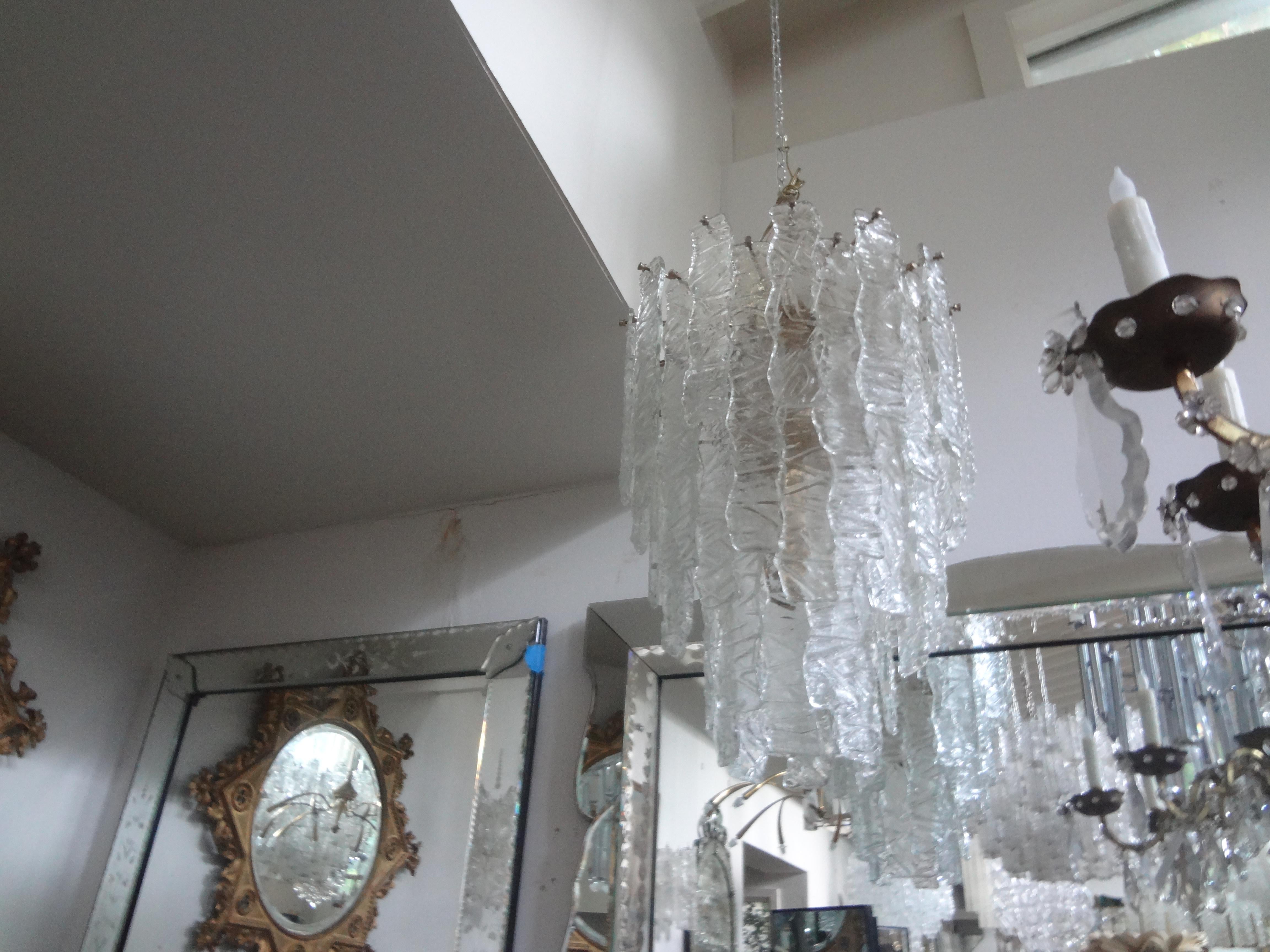 Italian Large Midcentury Murano Chandelier in the Manner of Toni Zuccheri for Venini For Sale