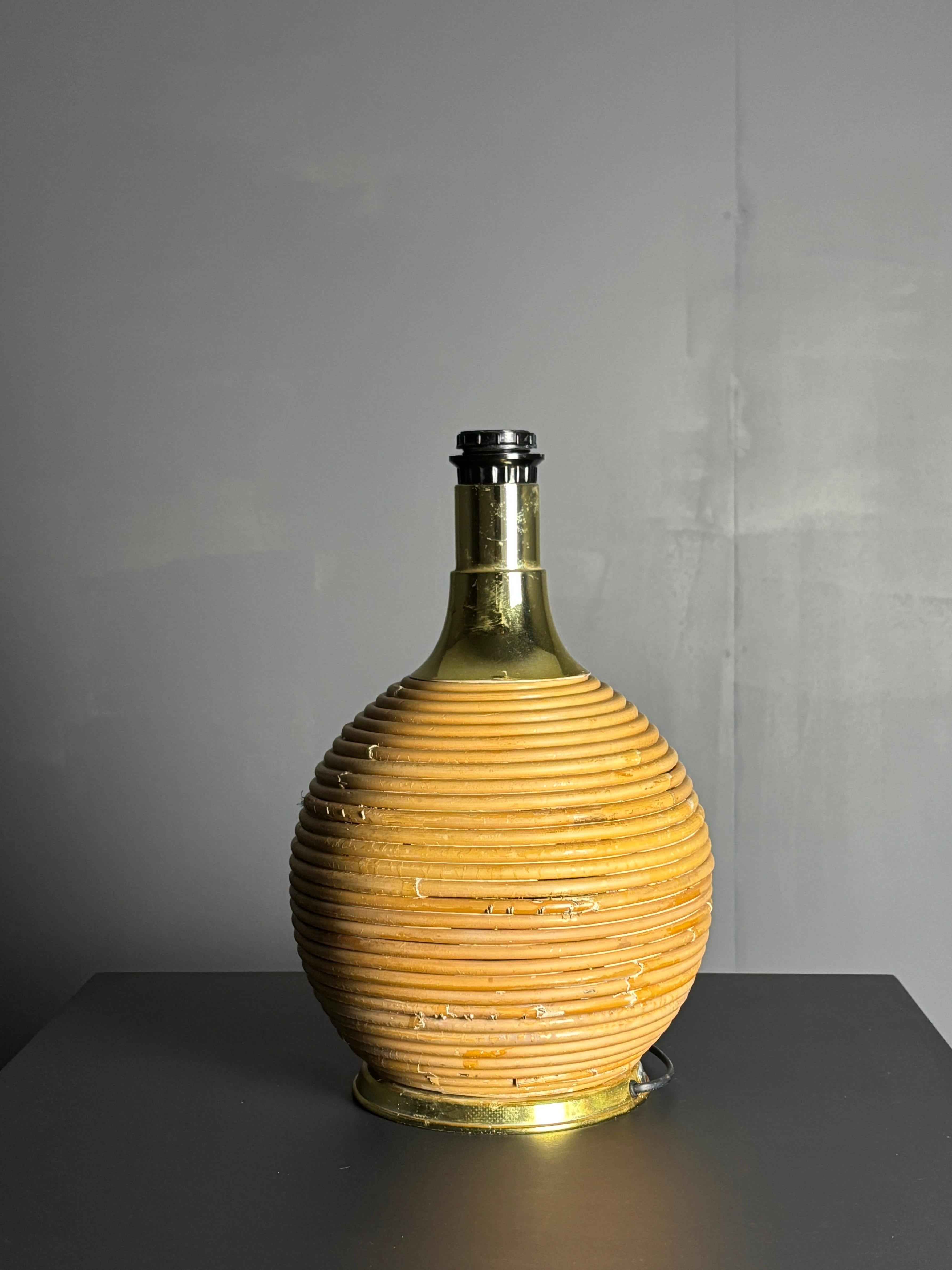 Large midcentury pencil reed rattan bamboo mushroom table lamp, 1970s For Sale 8