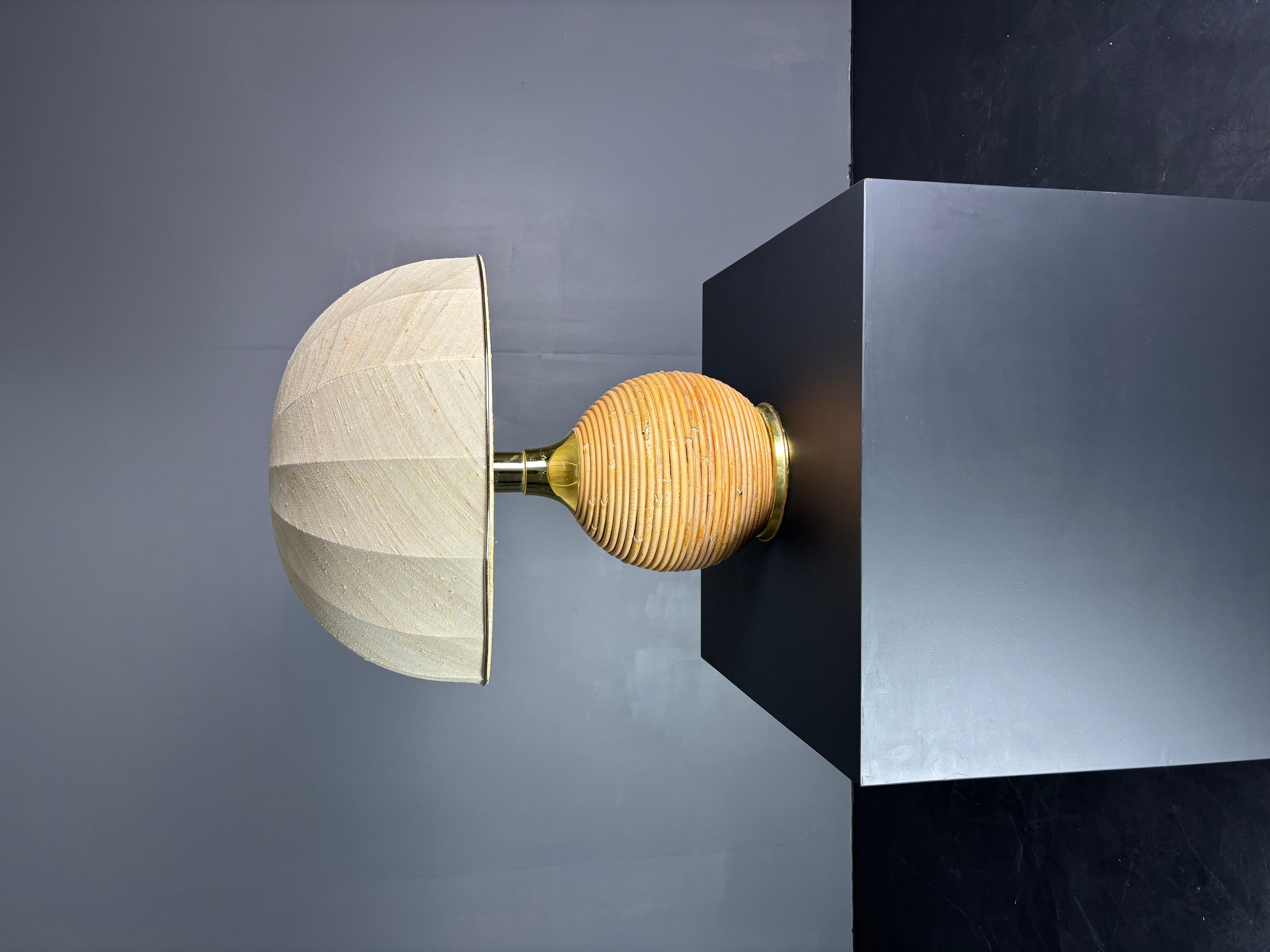 Italian Large midcentury pencil reed rattan bamboo mushroom table lamp, 1970s For Sale
