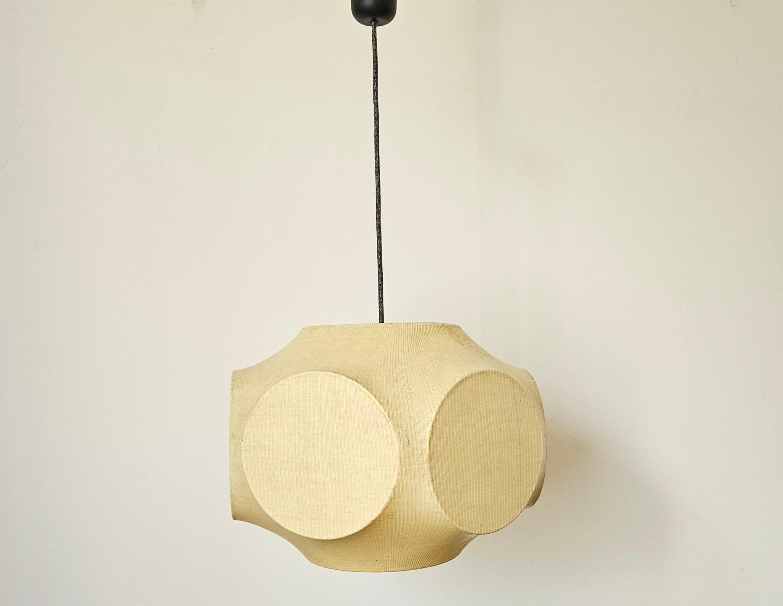 Grand pendentif cocon conçu par Achille Castiglioni, Italie, années 1960 en vente 3