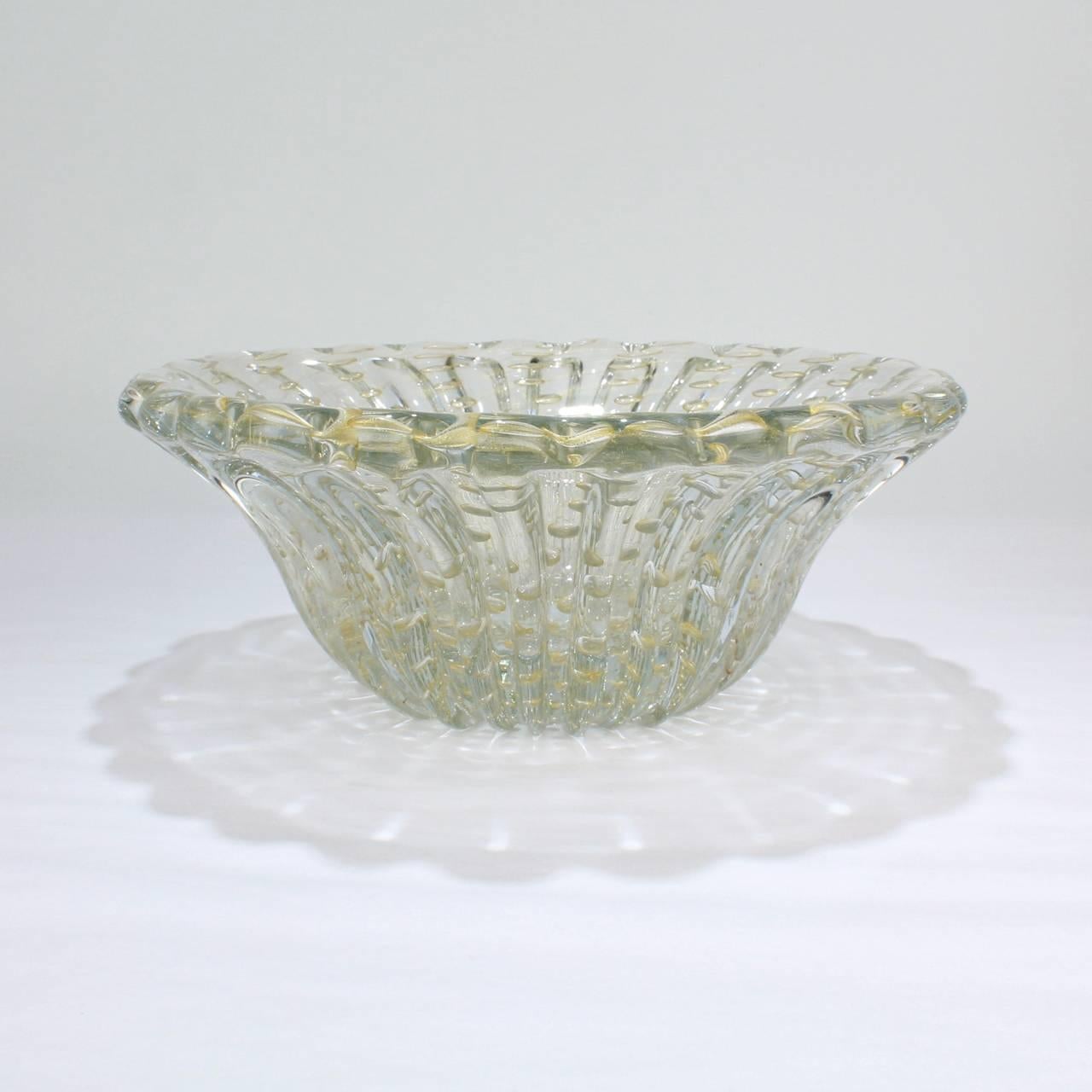 Italian Large Midcentury Ribbed Barovier Bullicante Clear & Gold Murano Art Glass Bowl