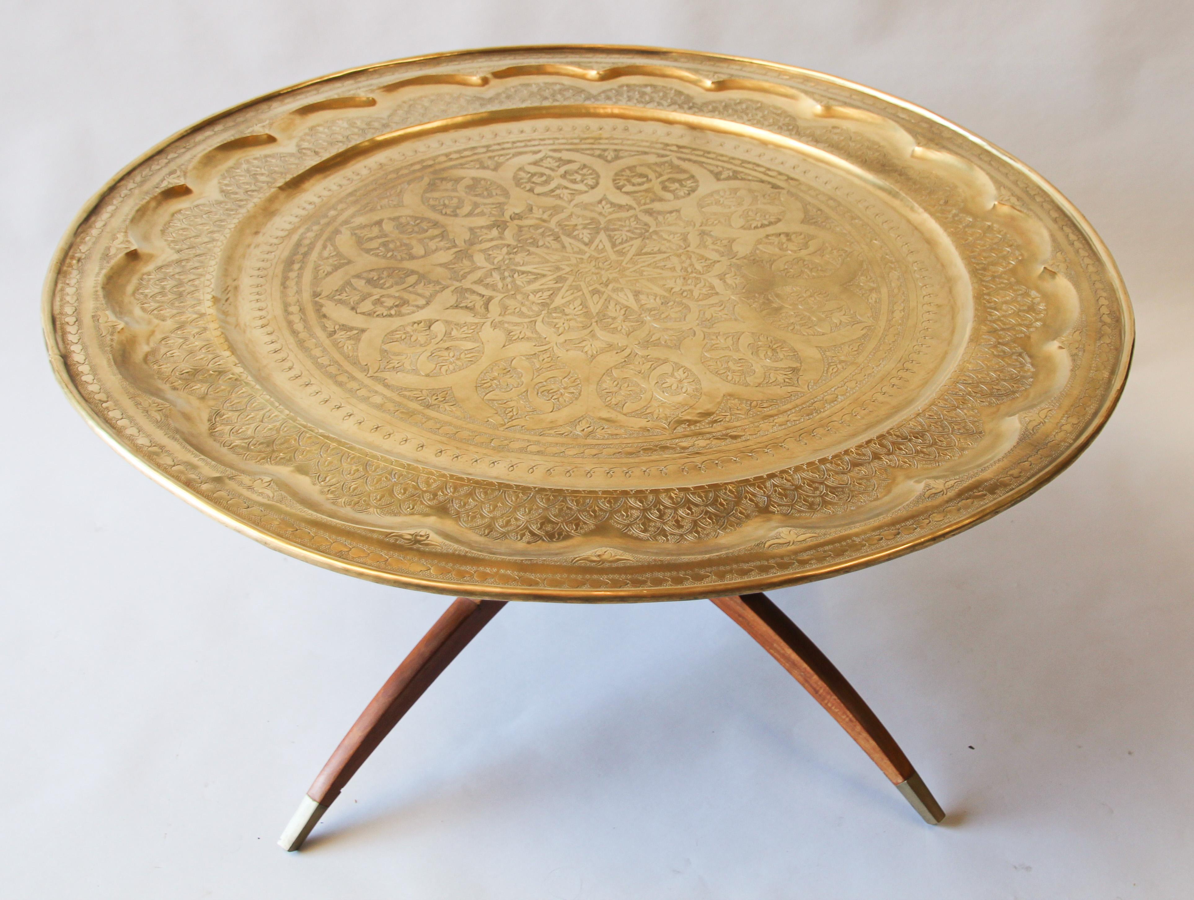 Large Moroccan Moorish Round Brass Tray Table on Folding Stand 7