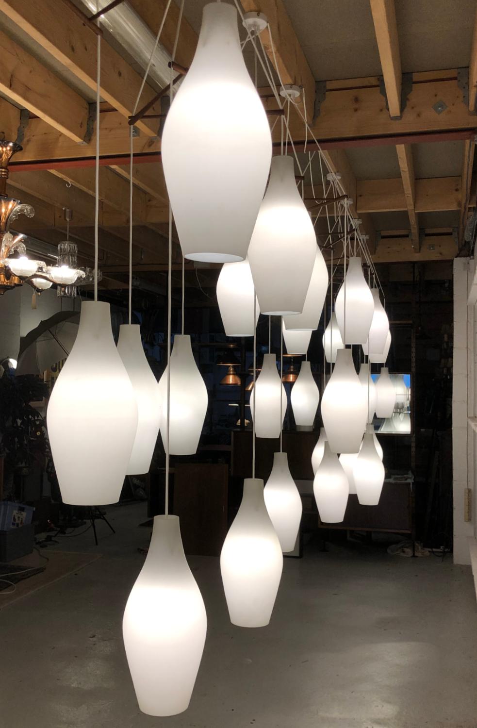 30 Set di dieci luci a cascata in teak scandinavo Bar Hotel In condizioni buone in vendita a Sherborne, Dorset