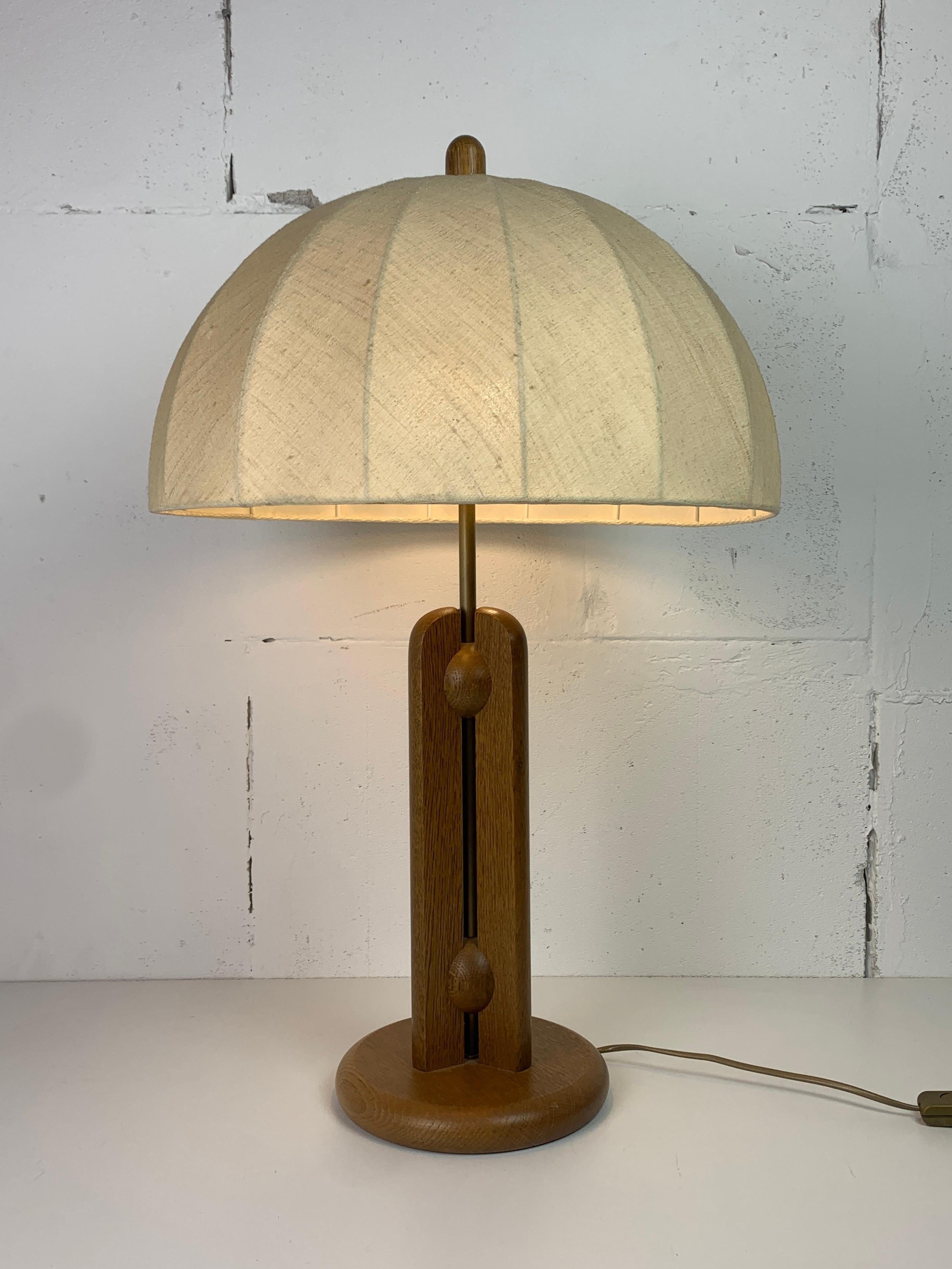 Mid-Century moderno Grande lampada da tavolo a fungo dell'era spaziale del Medioevo, anni '70 in vendita
