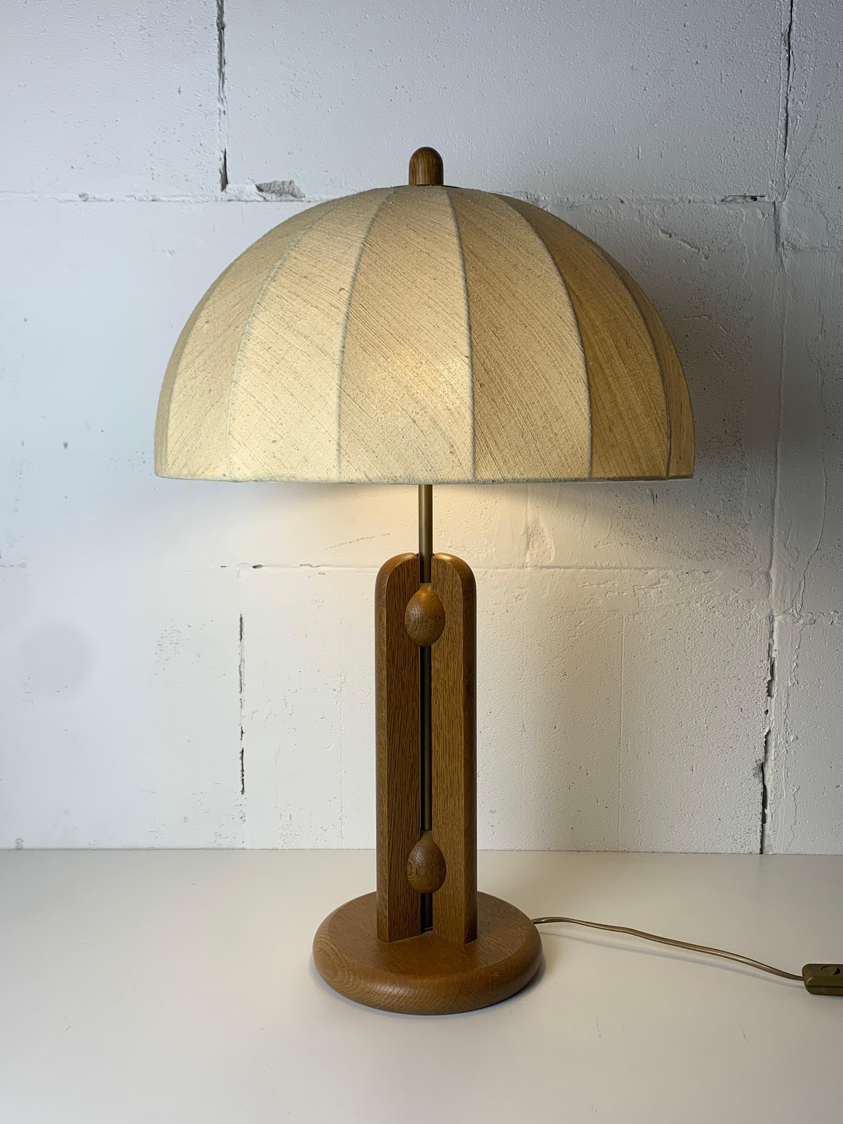 Grande lampada da tavolo a fungo dell'era spaziale del Medioevo, anni '70 In condizioni buone in vendita a Zaandam, NL