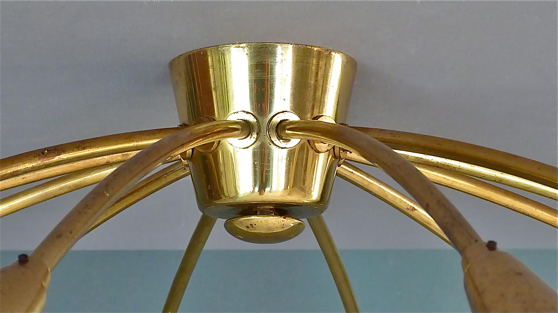 Large Midcentury Sputnik Flushmount Brass Ceiling Lamp Kaiser Kalmar Stilnovo In Good Condition In Nierstein am Rhein, DE