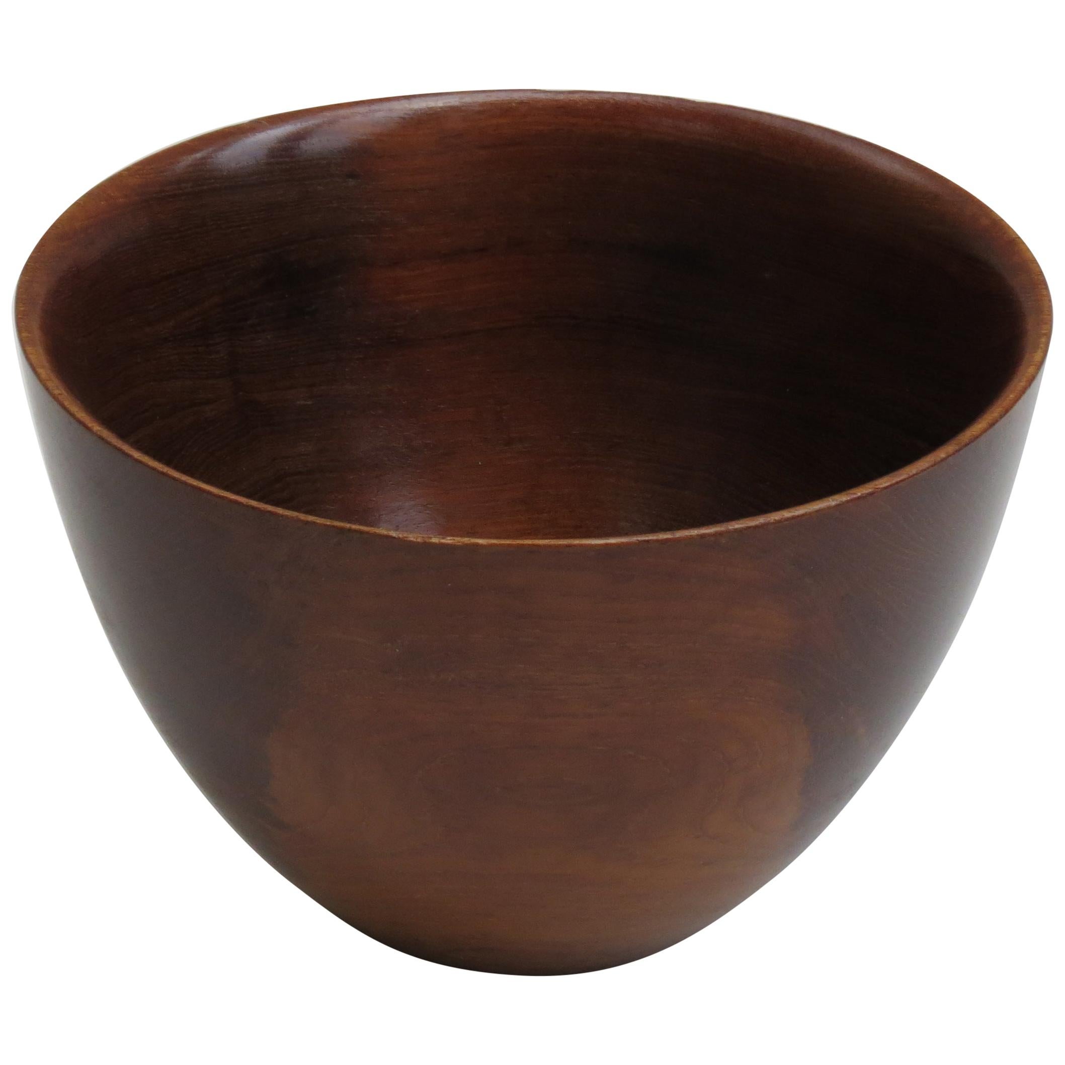 Large hand produced teak bowl by Galatix, England.

Dates from the 1970s. Wonderful shape and color.

ST1217.