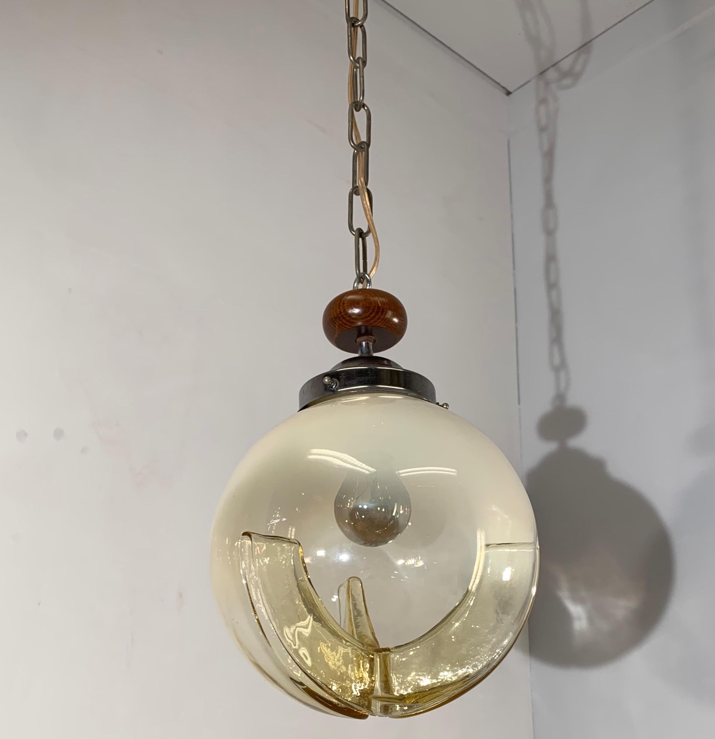 Good Size Midcentury Venetian Mazzega Murano Globe Glass Pendant / Light Fixture 10