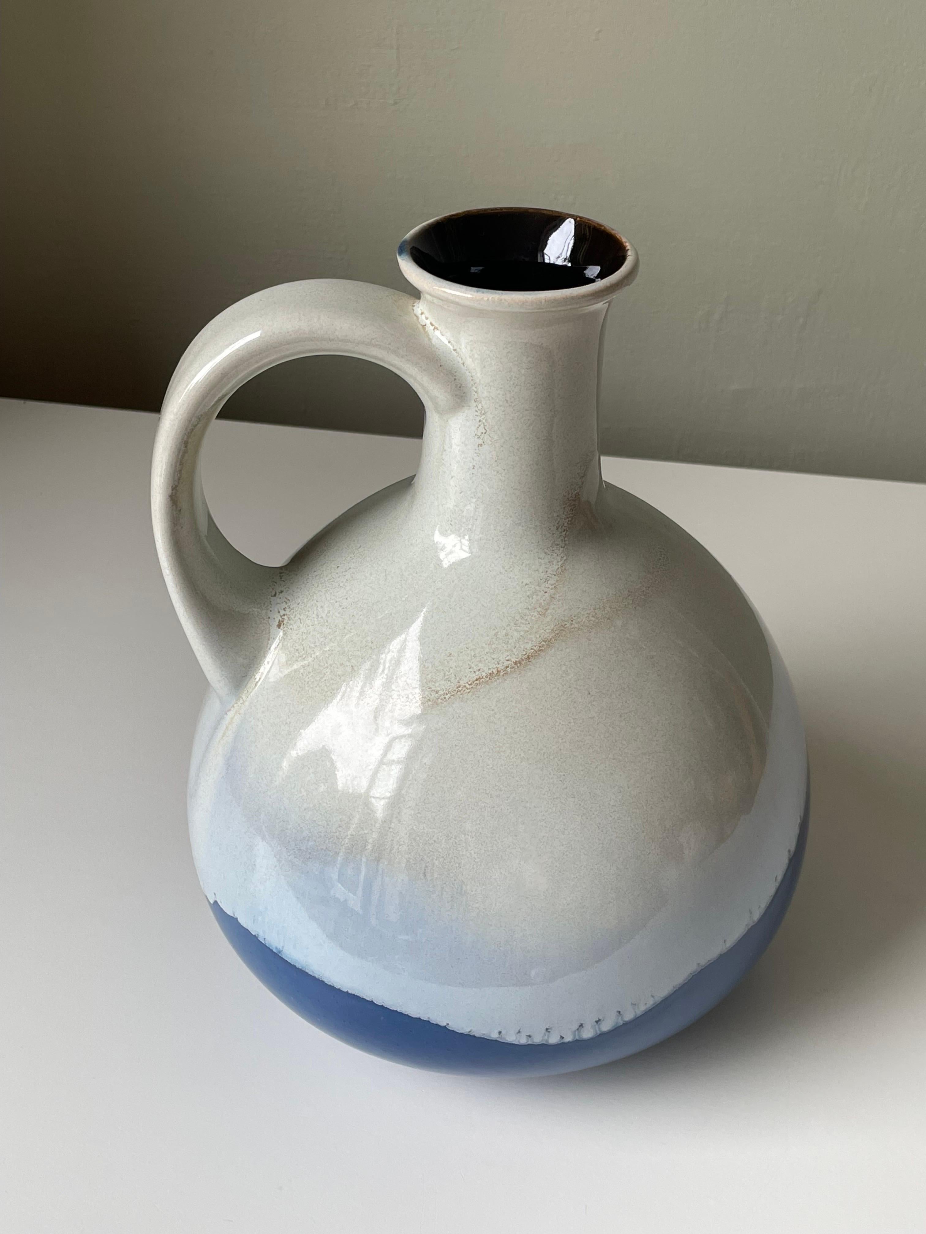 Large 1960s Studio Midcentury White Blue Bottle Vase For Sale 6