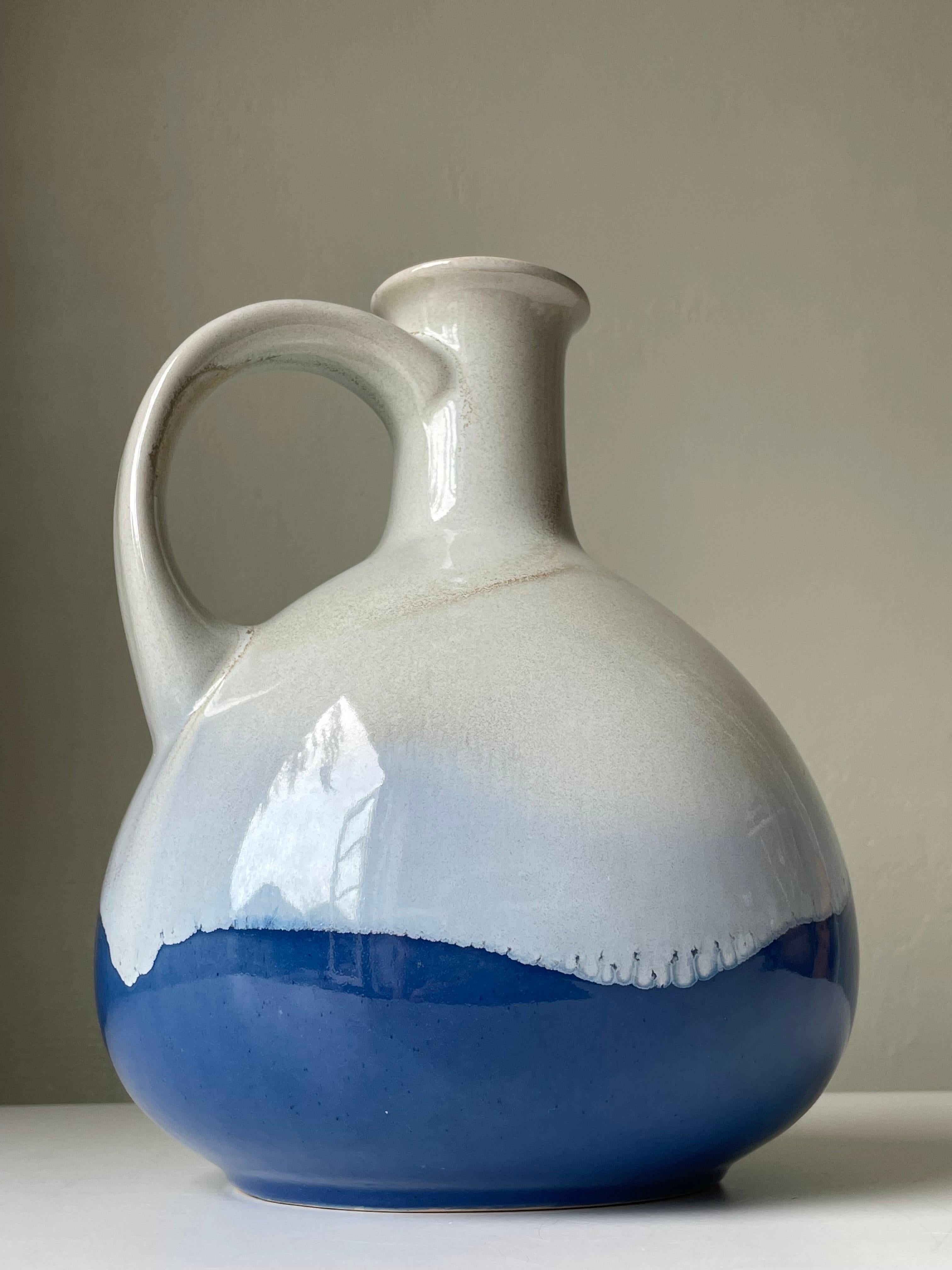 Large 1960s Studio Midcentury White Blue Bottle Vase For Sale 7