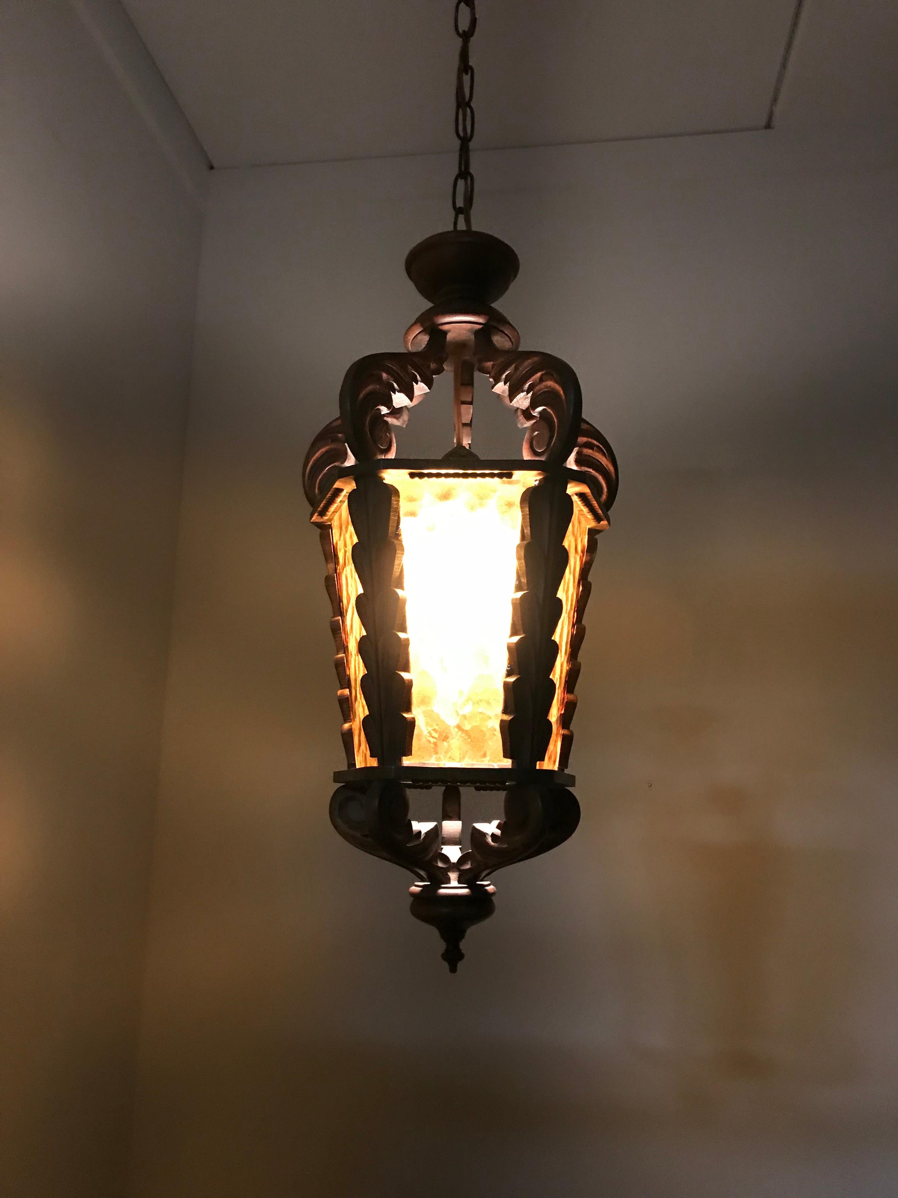 Italian Large Midcentury Wooden Pendant / Light Fixture with Rare Amber Cathedral Glass For Sale