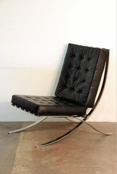 Large Mies van der Rohe Style Black Leather Lounge Chair