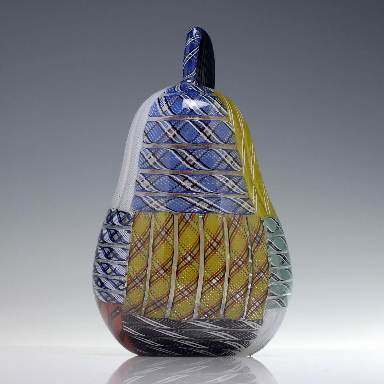 Large Mike Hunter Scottish Studio Glass Zanfirico Pear In Excellent Condition In Whitburn, GB