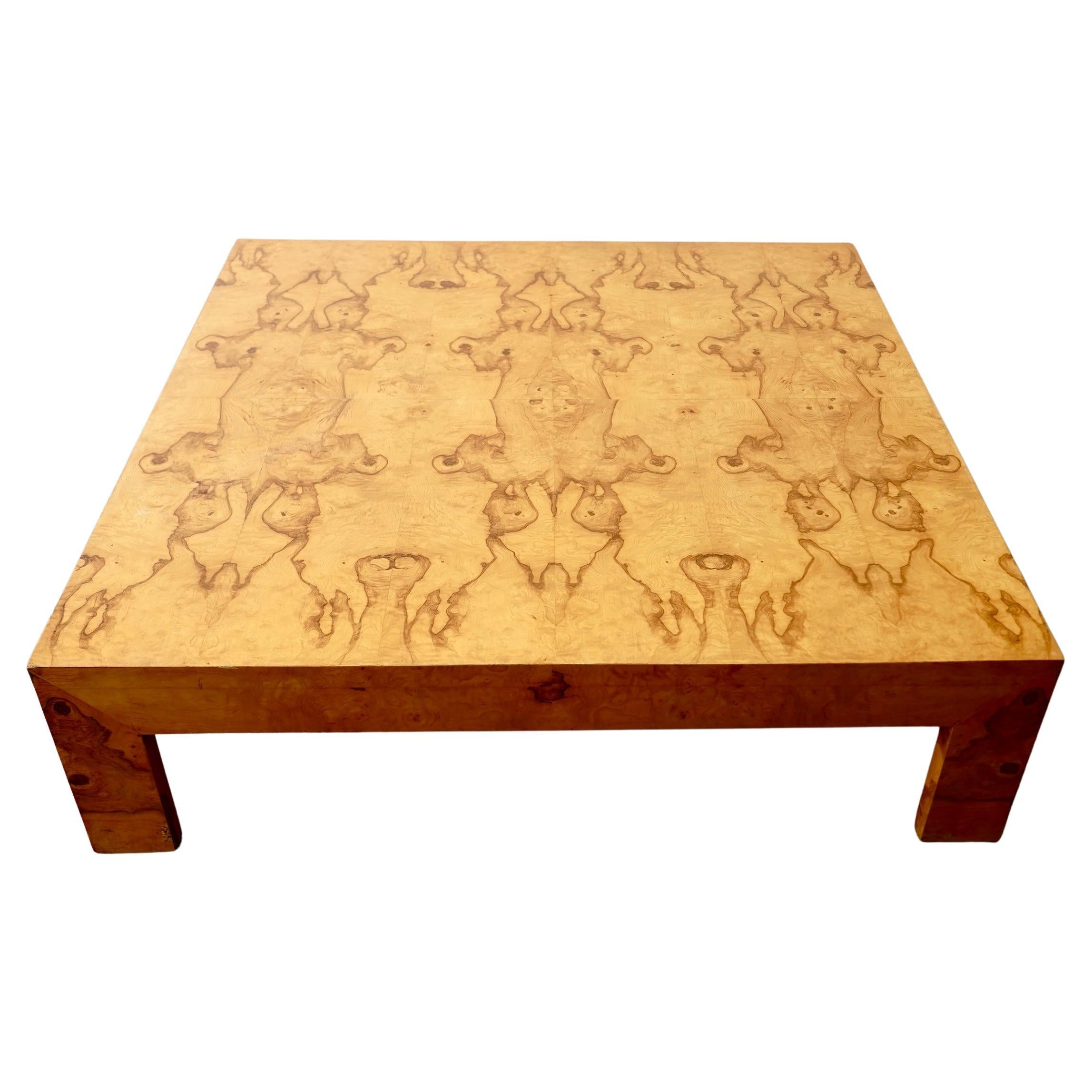 Large Milo Baughman for Thayer Coggin Large Burlwood Coffee / Cocktail Table en venta