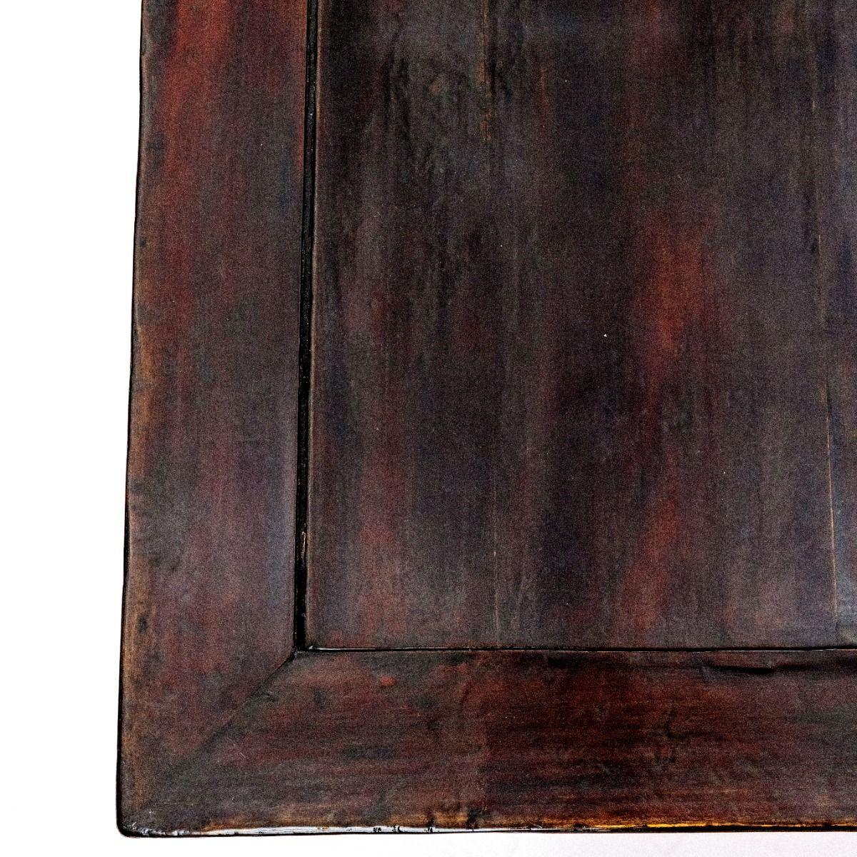 Großer Kalligraphie-Tisch im Ming-Stil mit originalem schwarz-Burgundy-Lack im Angebot 2