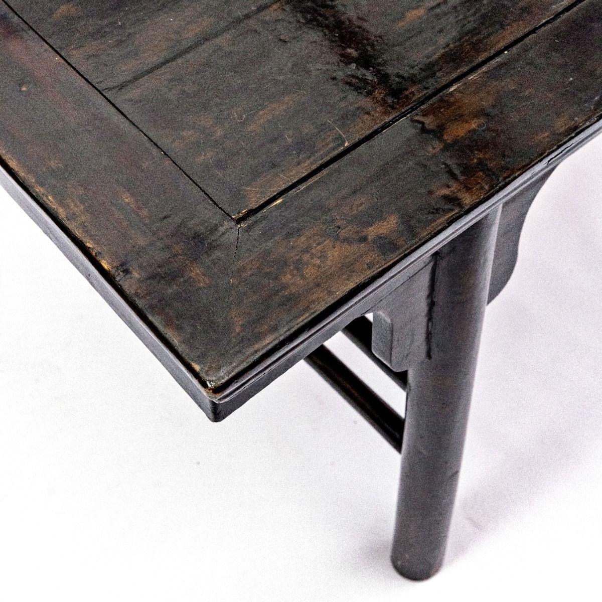 Großer Kalligraphie-Tisch im Ming-Stil mit originalem schwarz-Burgundy-Lack im Angebot 3