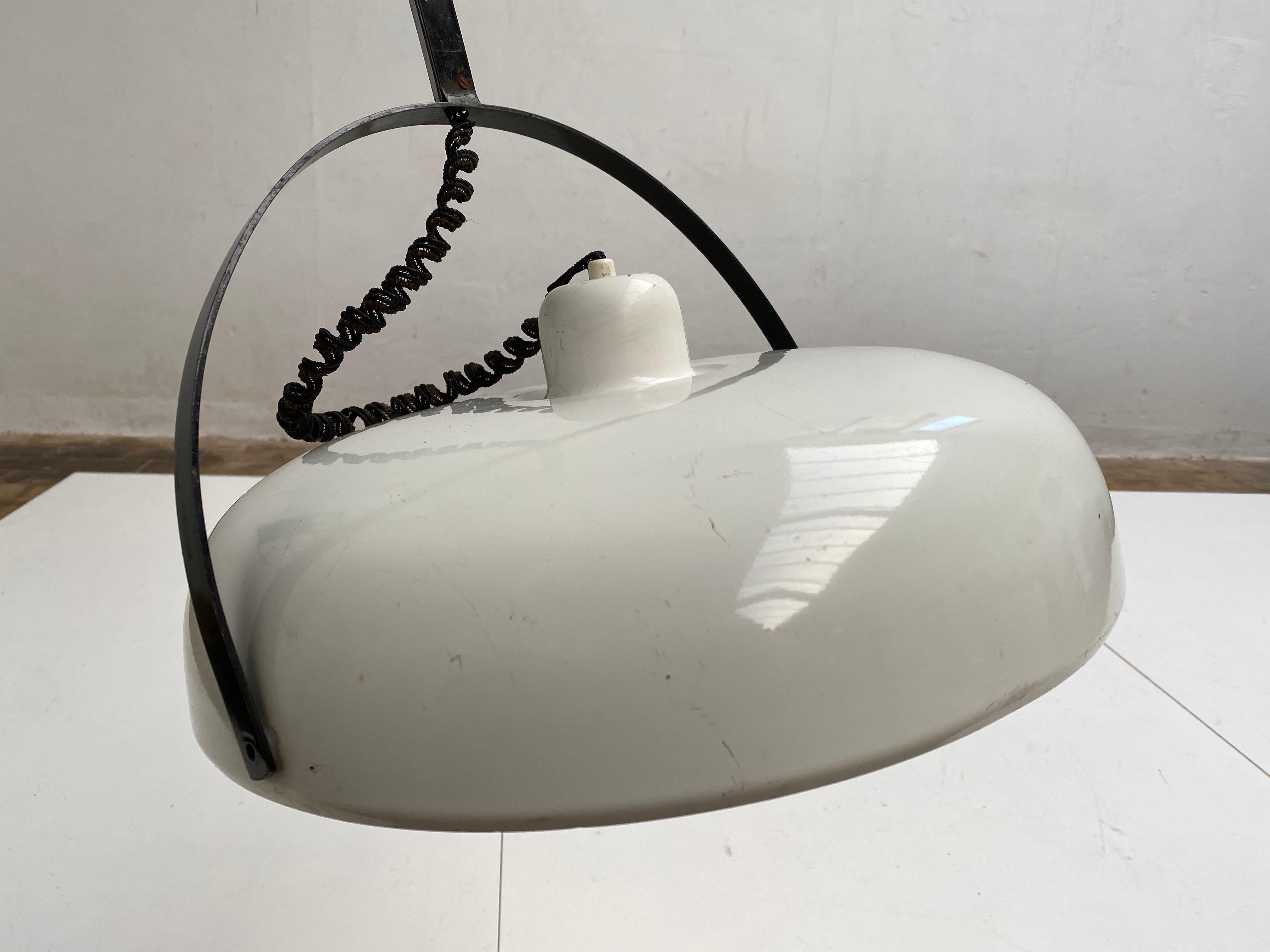 Italian Large Minimal Design Cantilevered Floorlamp by Reggiani Italy 1960s Original