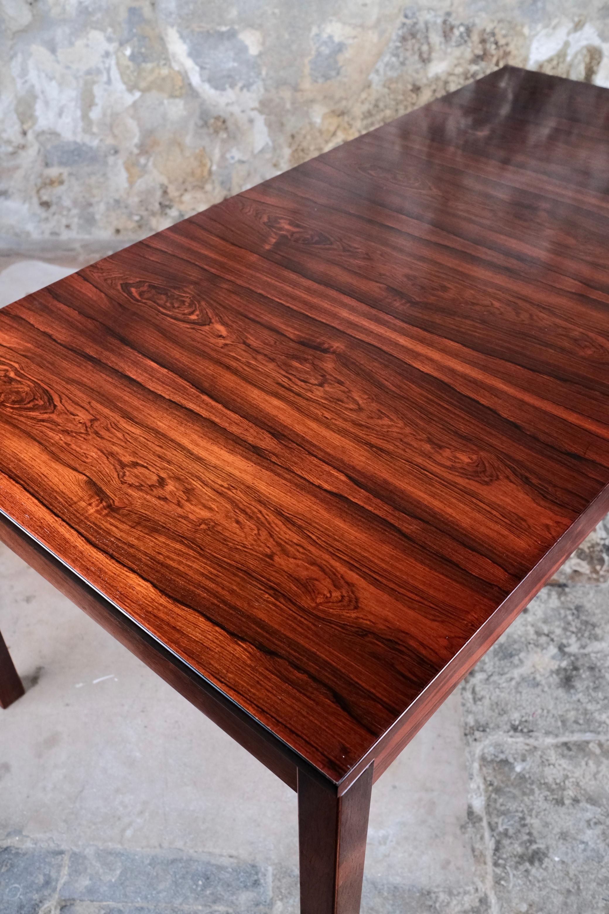 Grande table de salle à manger scandinave minimaliste, forme rectangulaire, années 1960 en vente 2