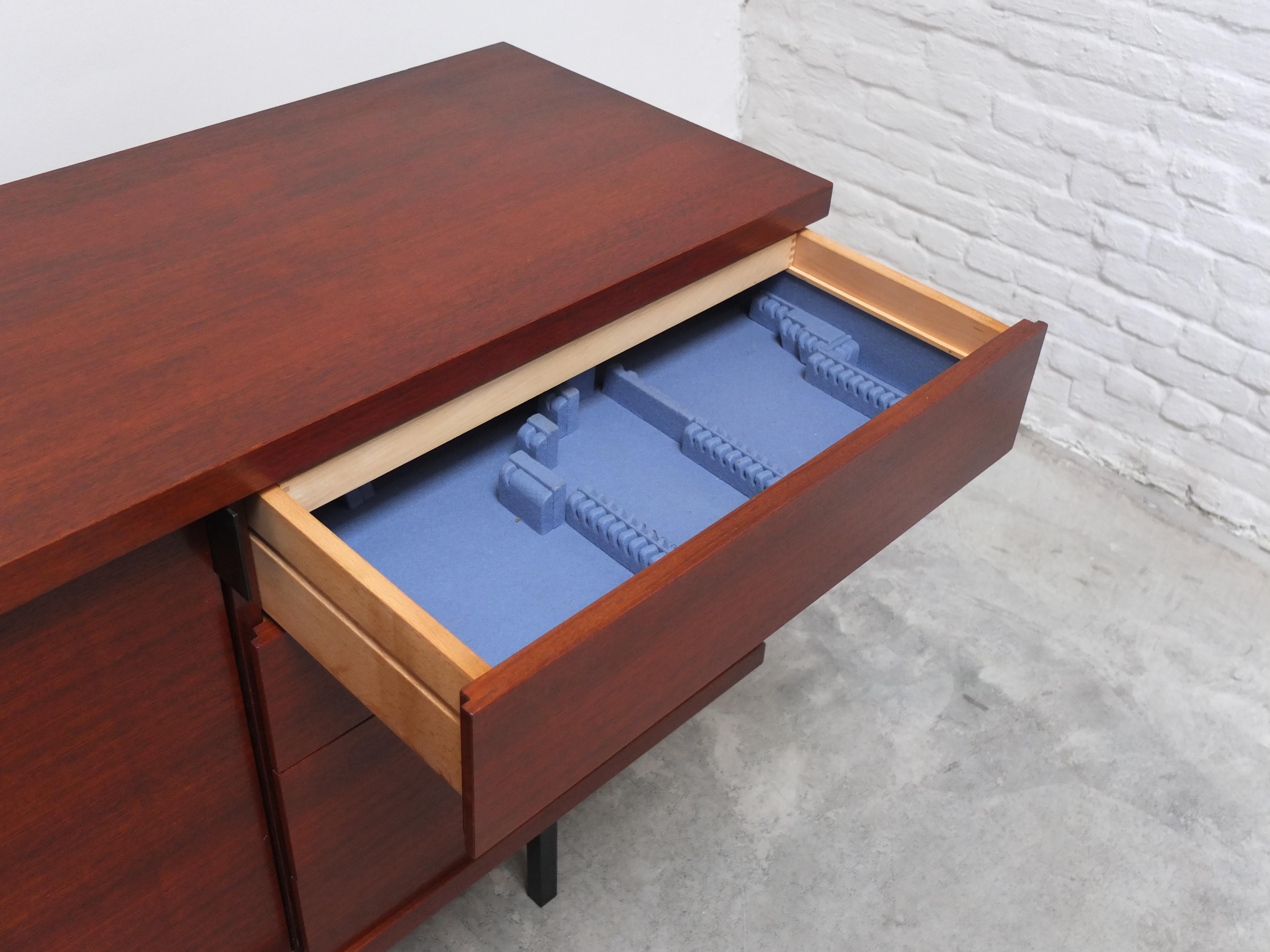 Large Minimalist Sideboard by Hans Konëcke for Tecta, 1960s 8