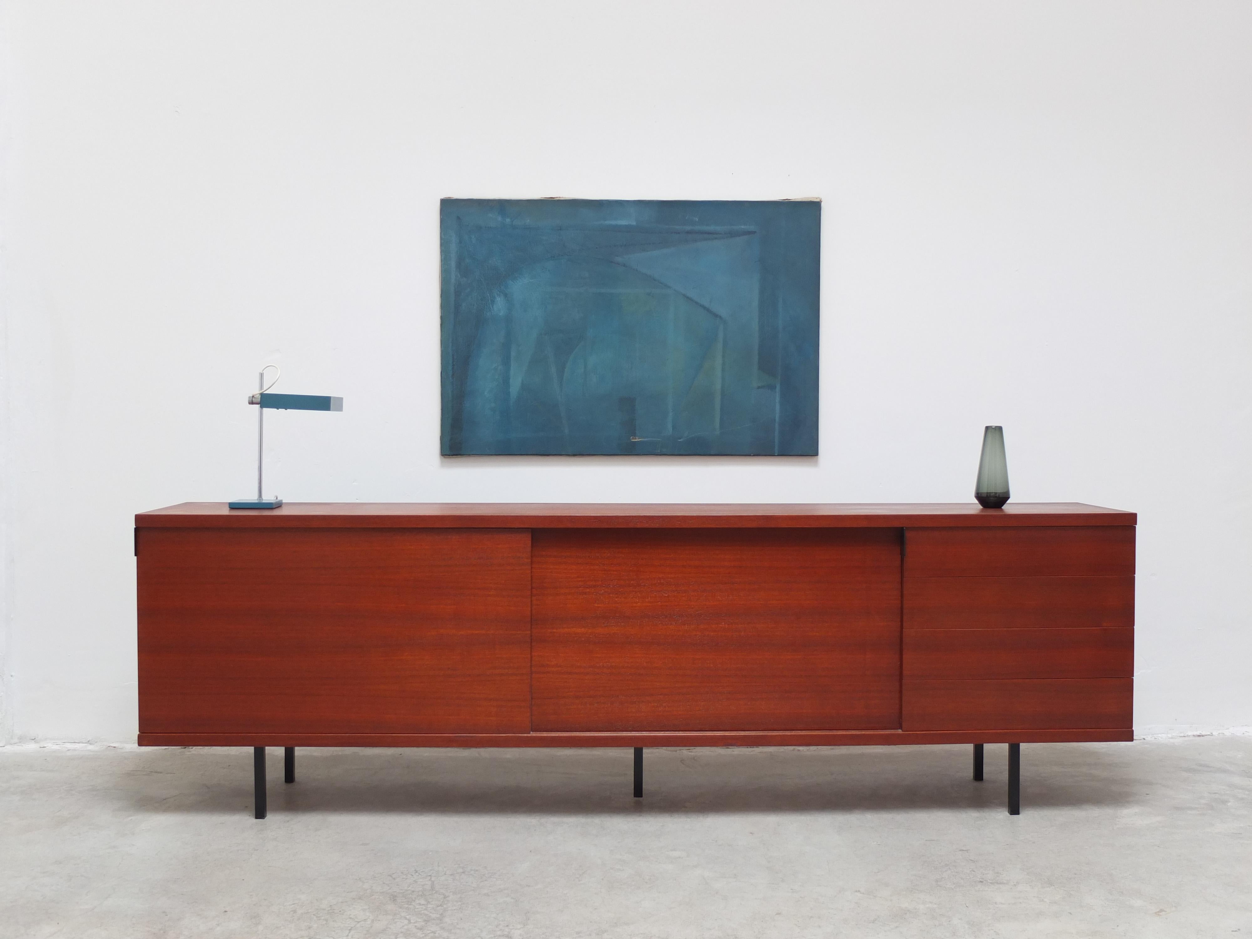 Mid-Century Modern Large Minimalist Sideboard by Hans Konëcke for Tecta, 1960s