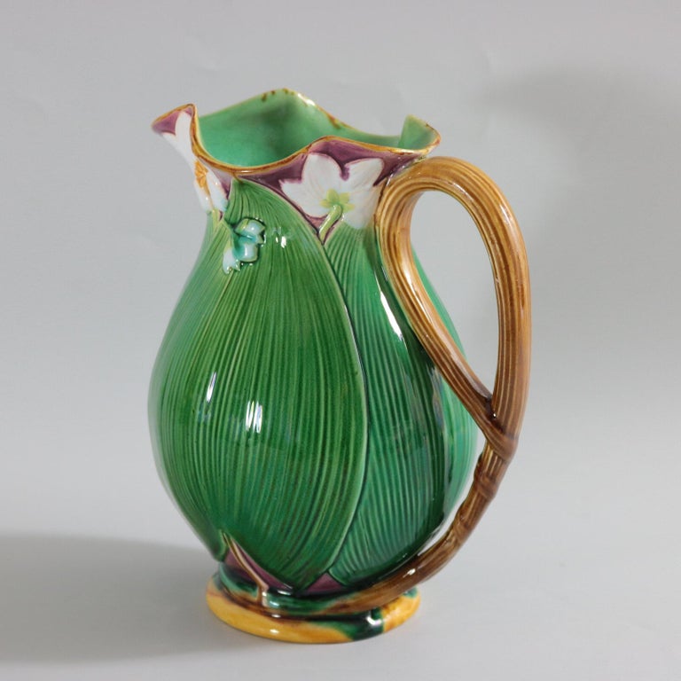 Large Minton Majolica Lily Jug/Pitcher In Good Condition In Chelmsford, Essex