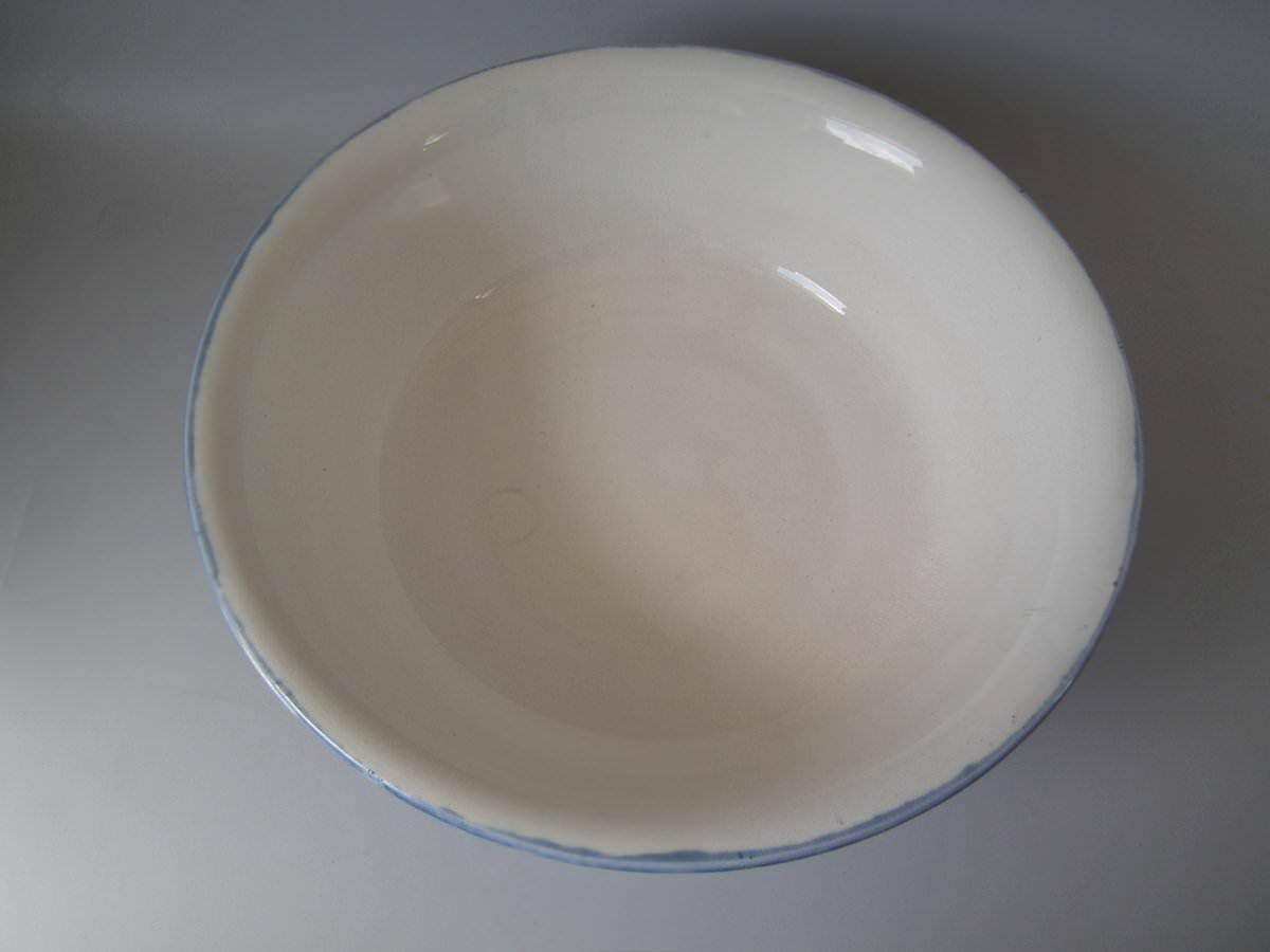 large wash bowl