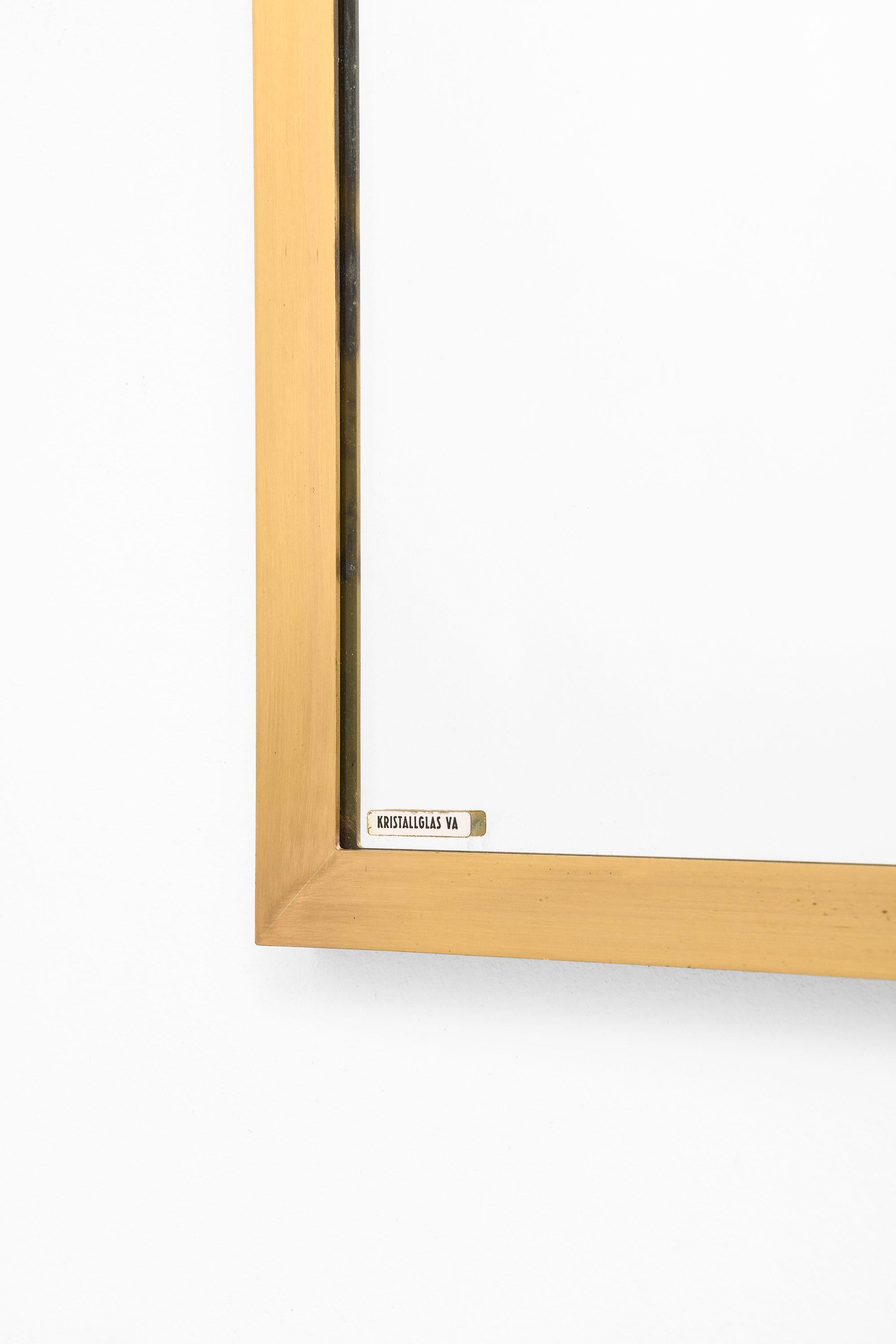 Mid-Century Modern Grand miroir en laiton, années 1960 en vente