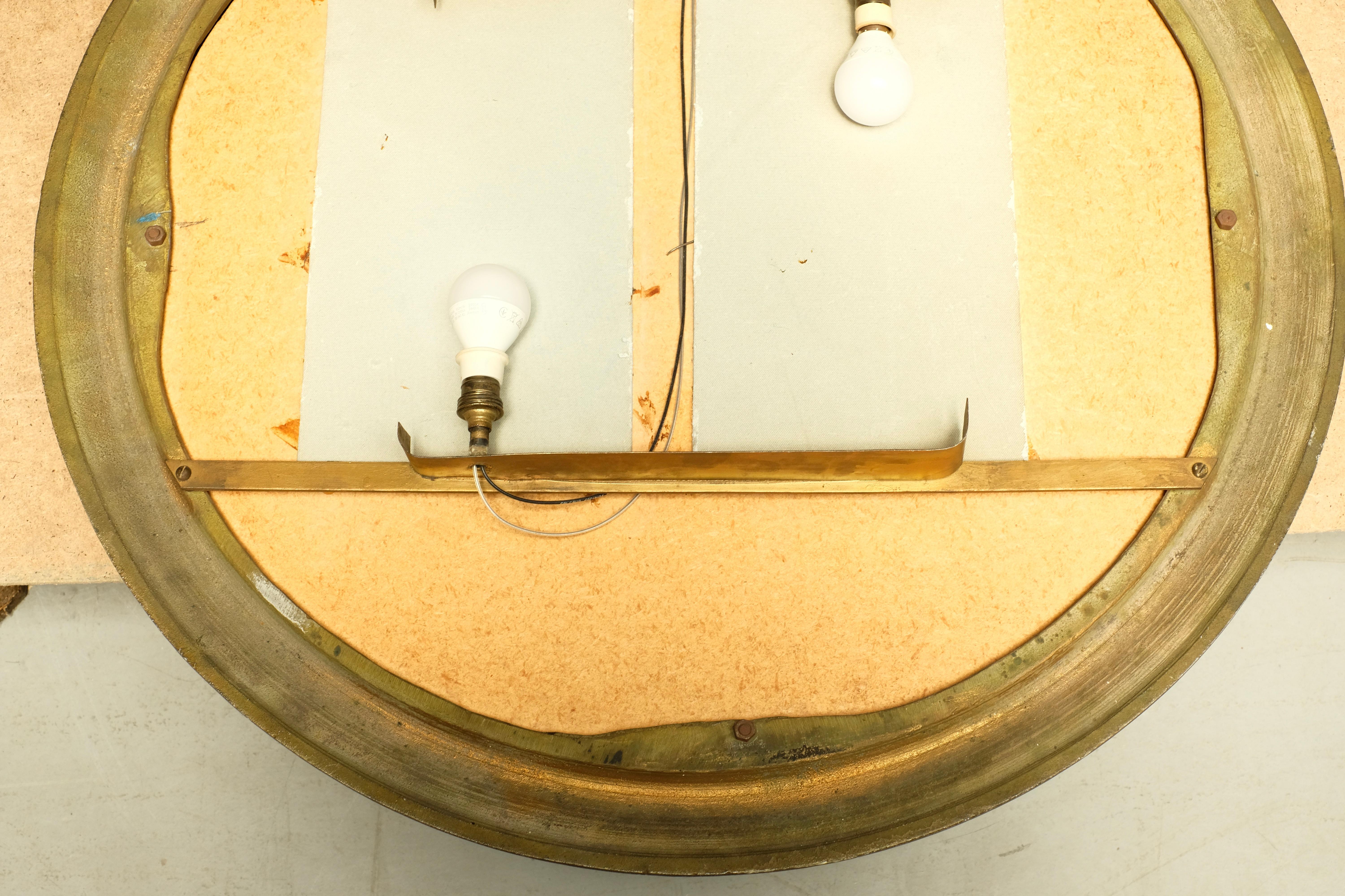 Grand miroir lumineux en couleur bronze, Italie, années 1960 en vente 9