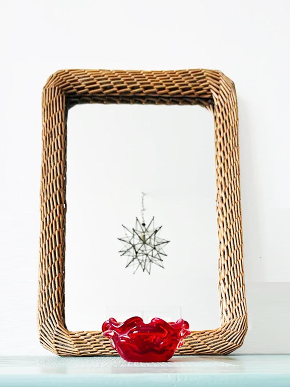 Large Mirror Wiker Rectangular Shaped 70s In Good Condition For Sale In Mombuey, Zamora