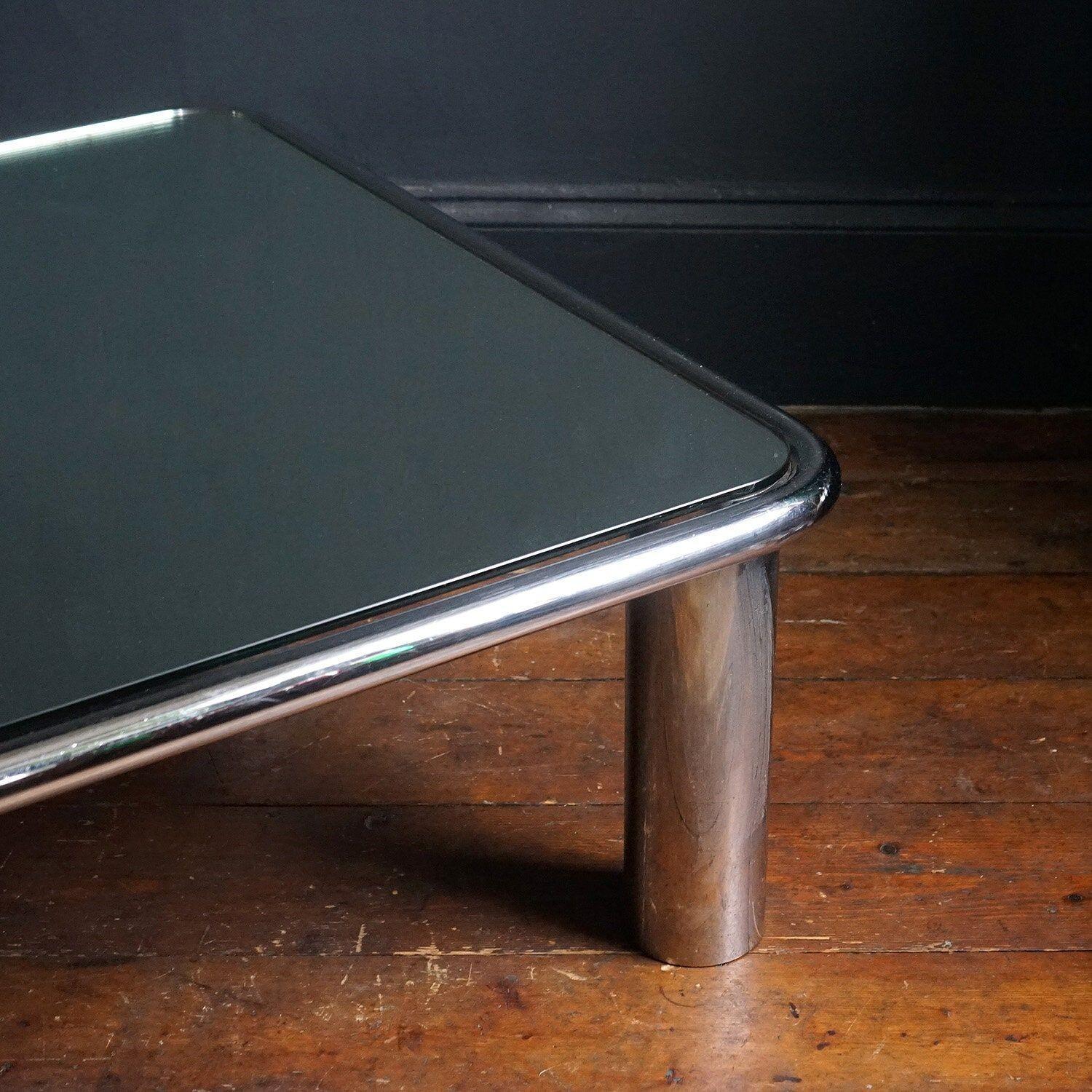 Large Mirrored Coffee Table by Mario Bellini 1970s In Good Condition In Bristol, GB