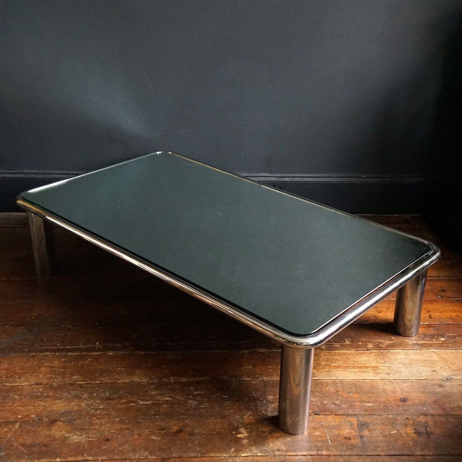 Late 20th Century Large Mirrored Coffee Table by Mario Bellini 1970s