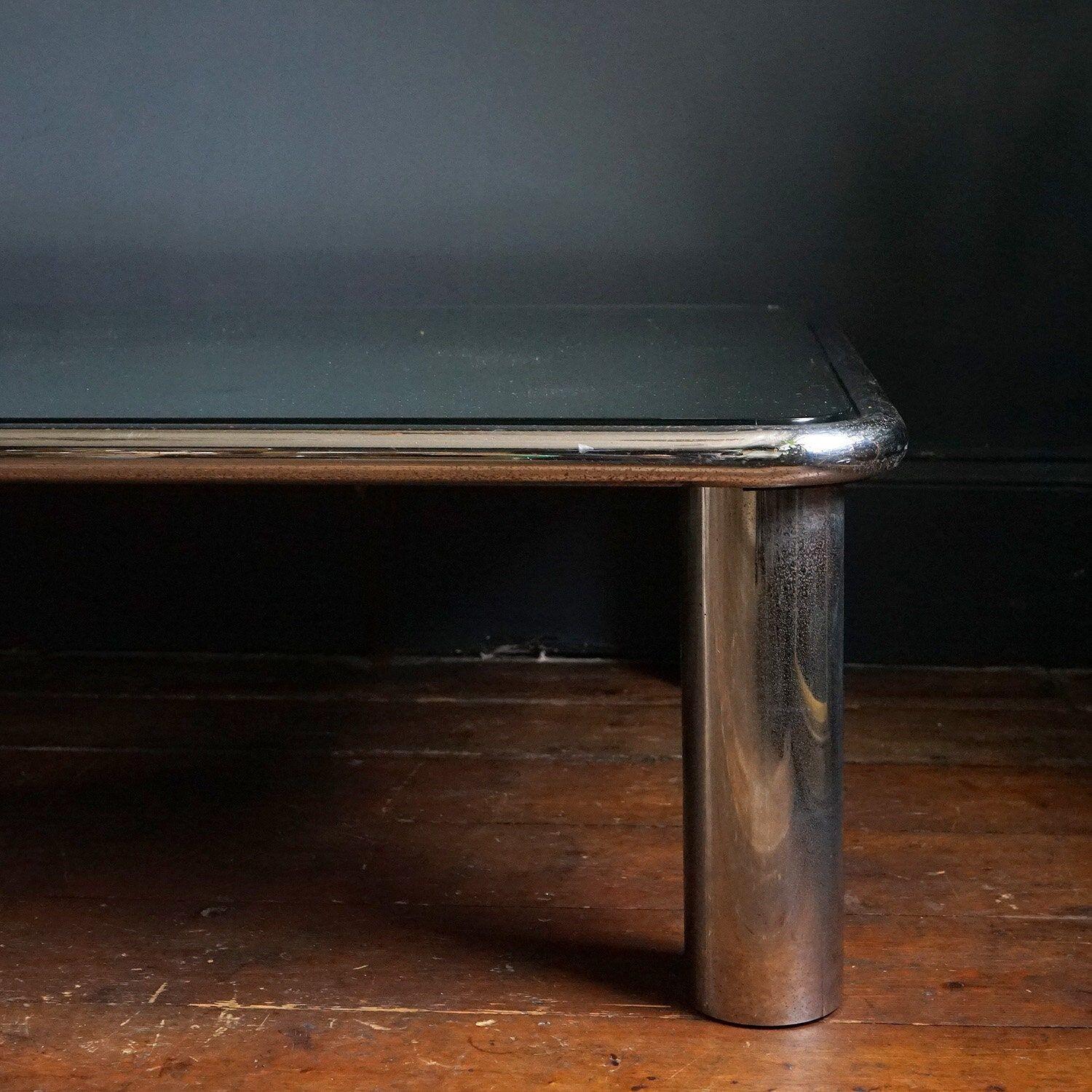 Metal Large Mirrored Coffee Table by Mario Bellini 1970s