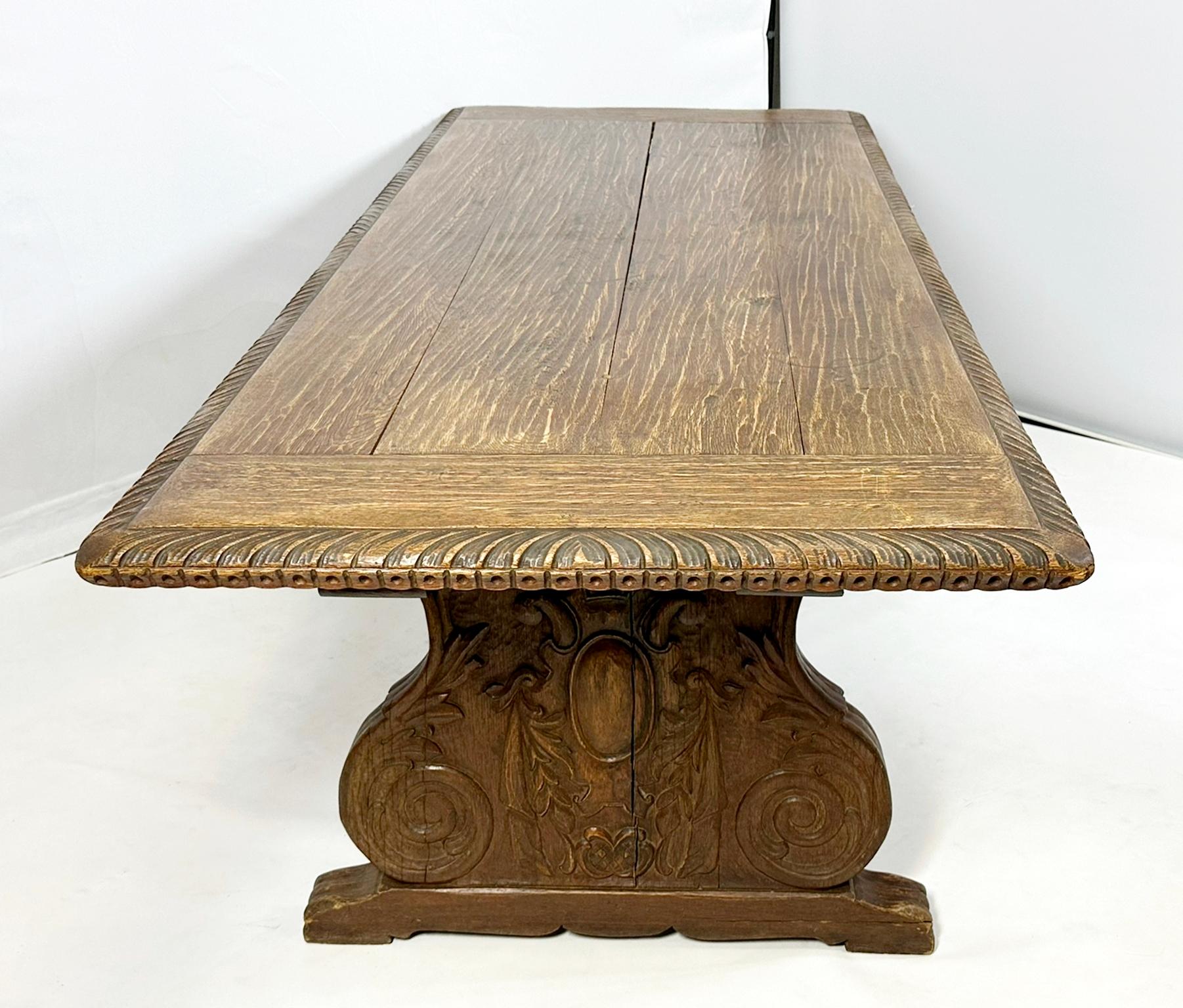 American Large Mission Style Dining Table in Solid Wood For Sale