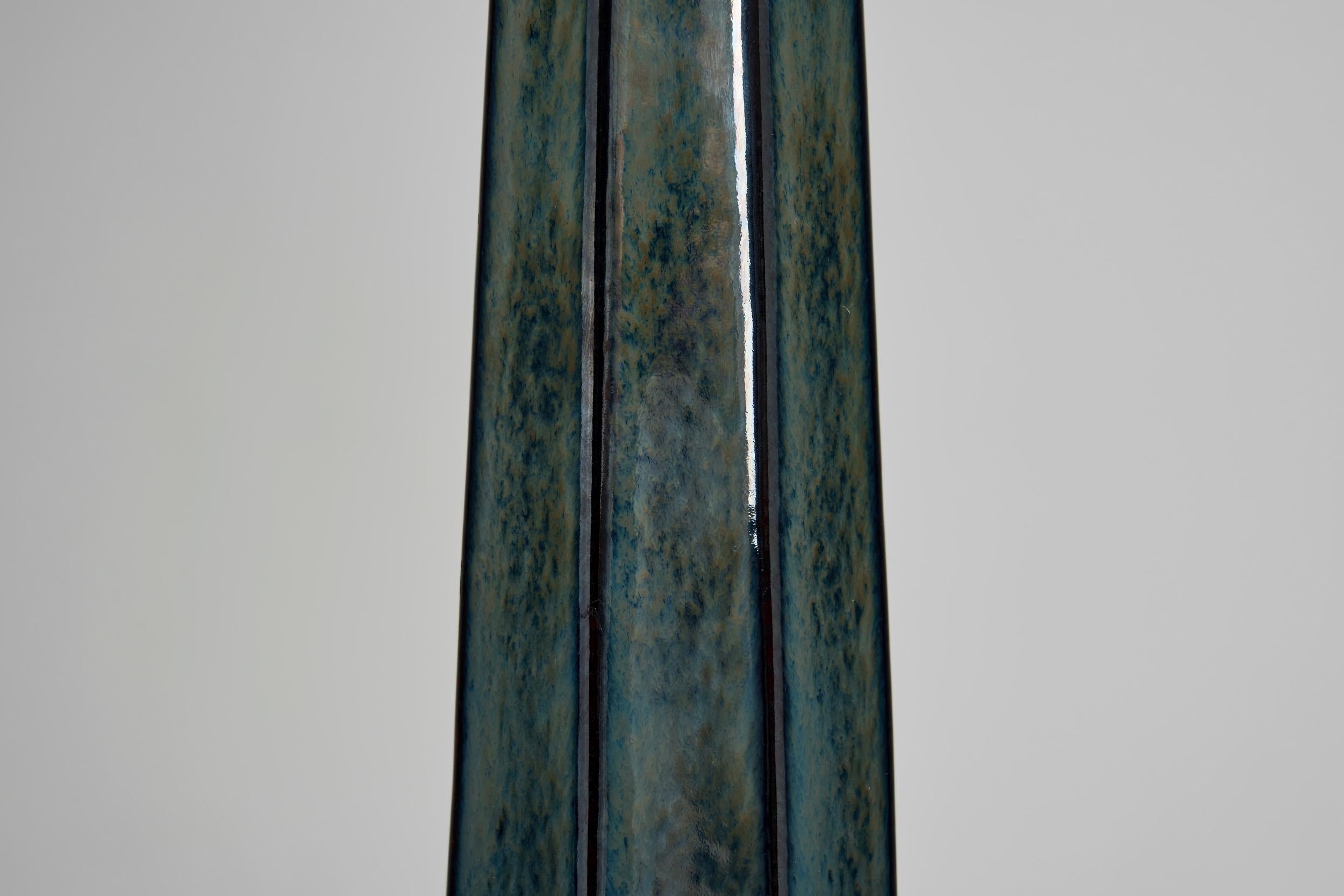 Grande lampe de table en céramique Model No 