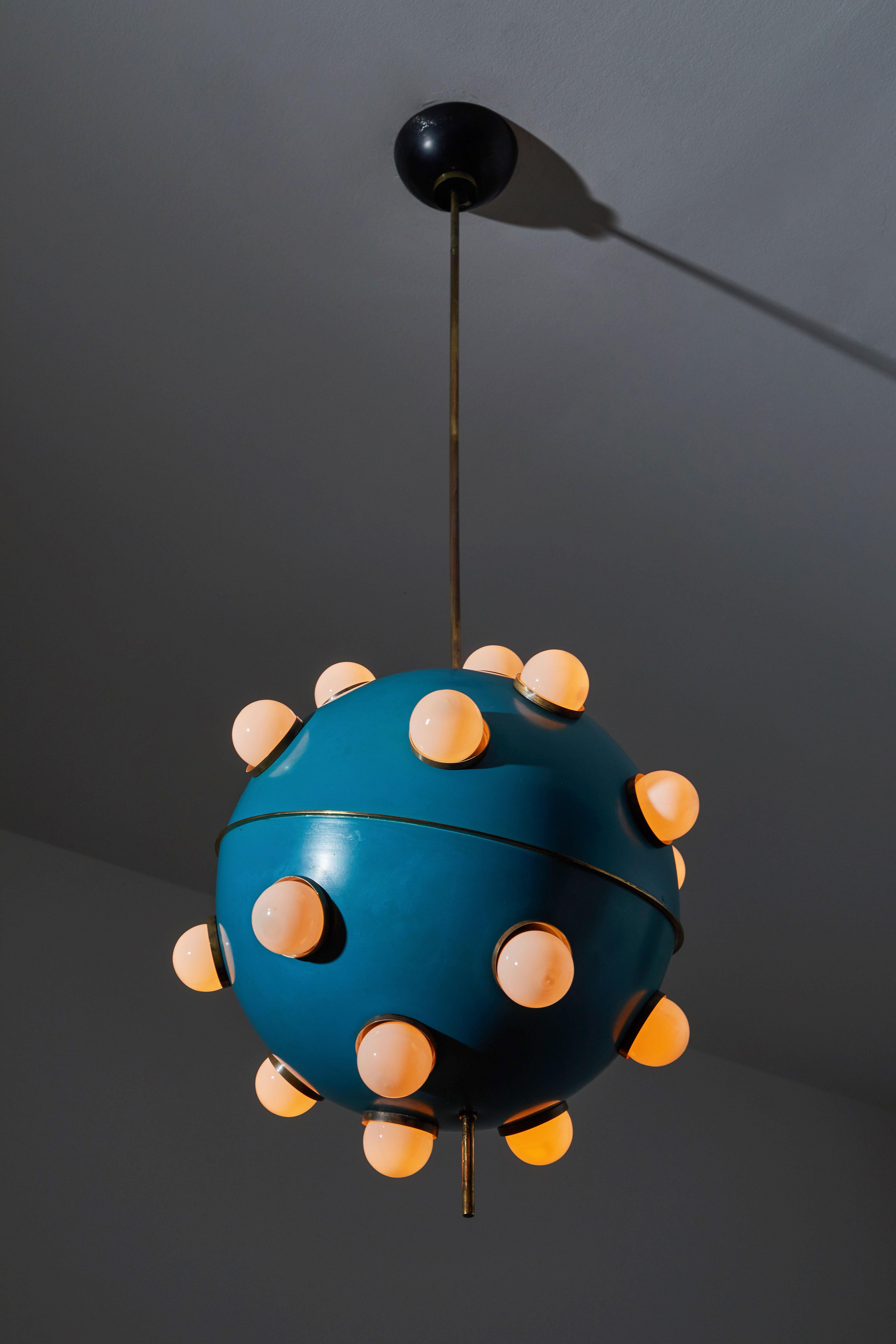 Mid-Century Modern Large Model 551 Pendant by Oscar Torlasco for Lumi