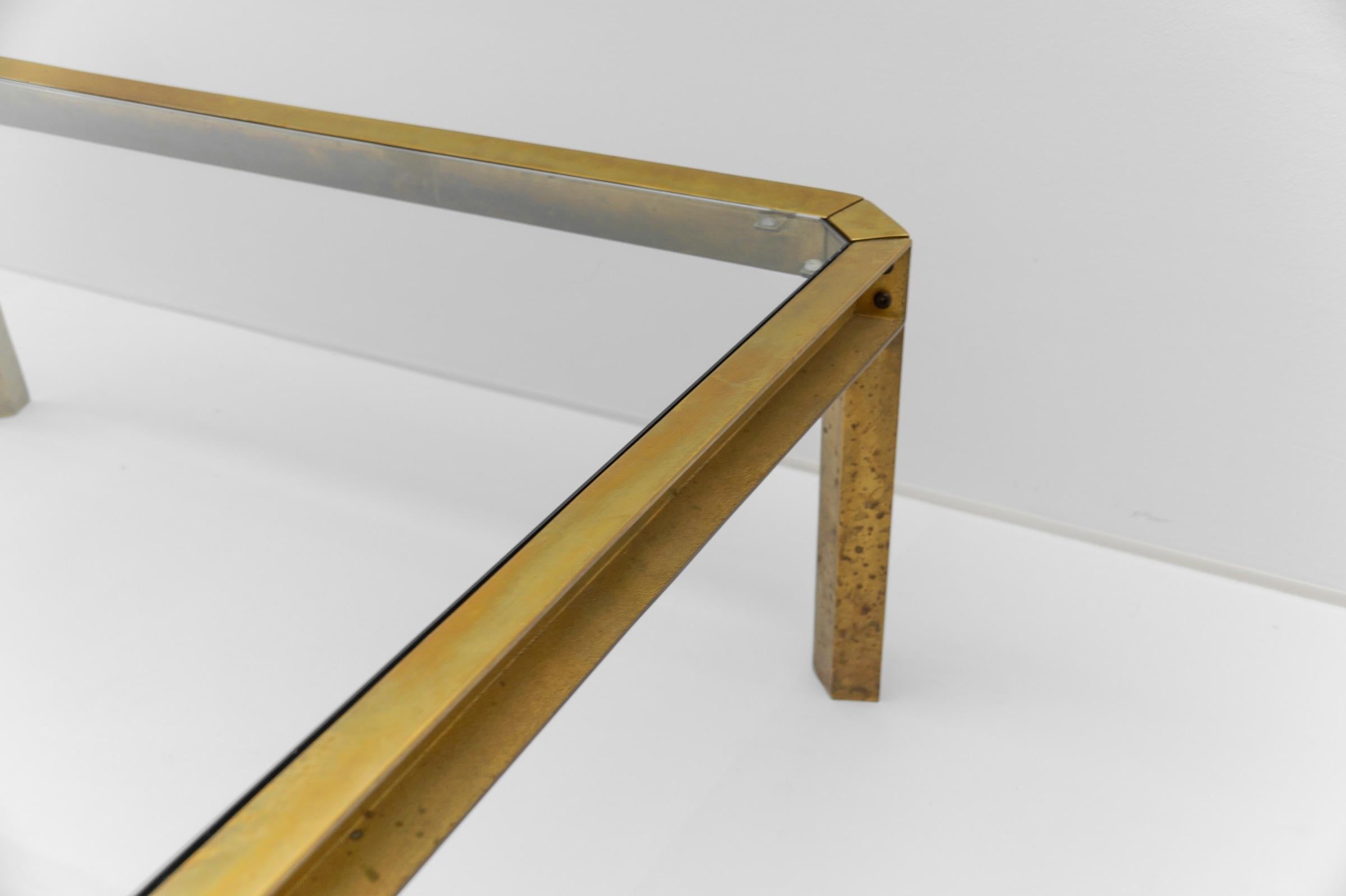 Large Model T09 Brass and Glass Coffee Table by Peter Ghyczy, 1970s For Sale 8