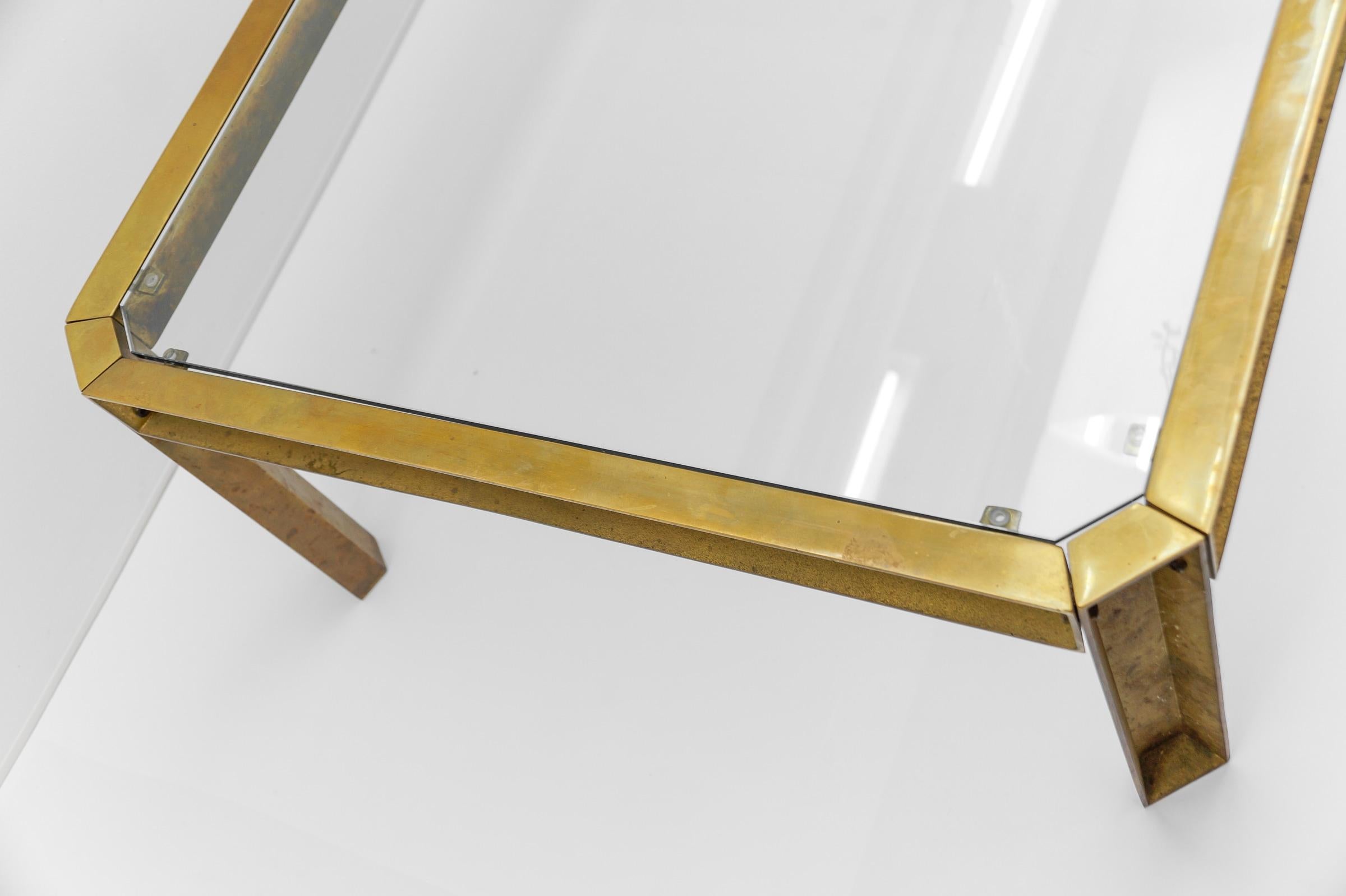 Large Model T09 Brass and Glass Coffee Table by Peter Ghyczy, 1970s For Sale 10