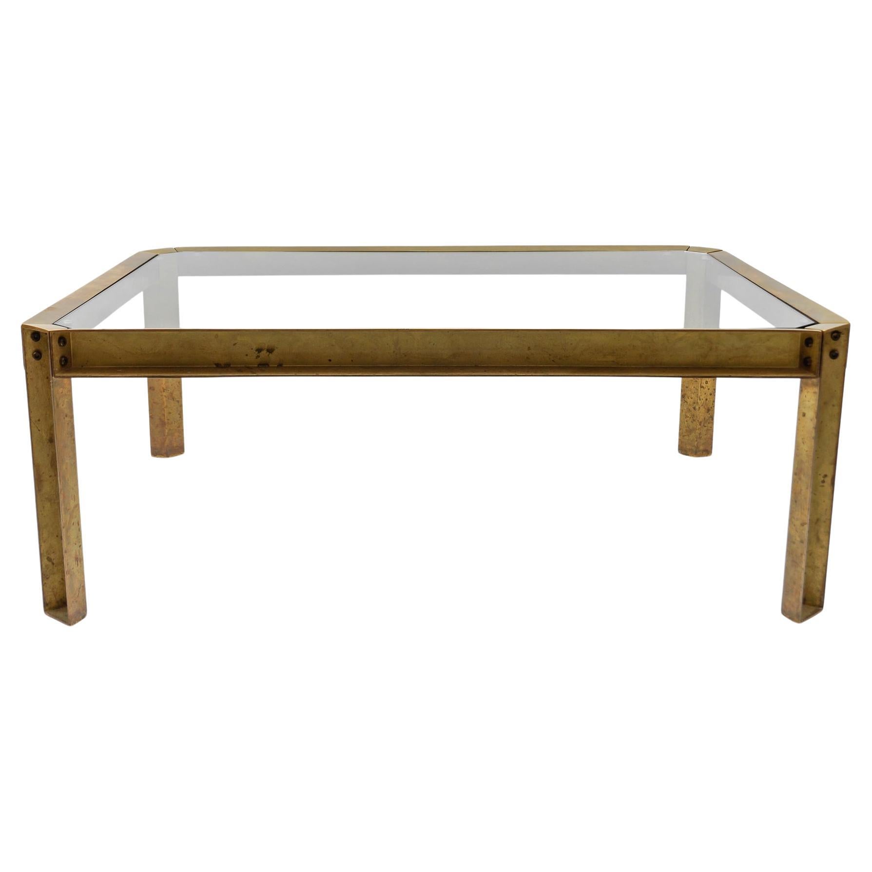 Großer Couchtisch Modell T09 aus Messing und Glas von Peter Ghyczy, 1970er Jahre