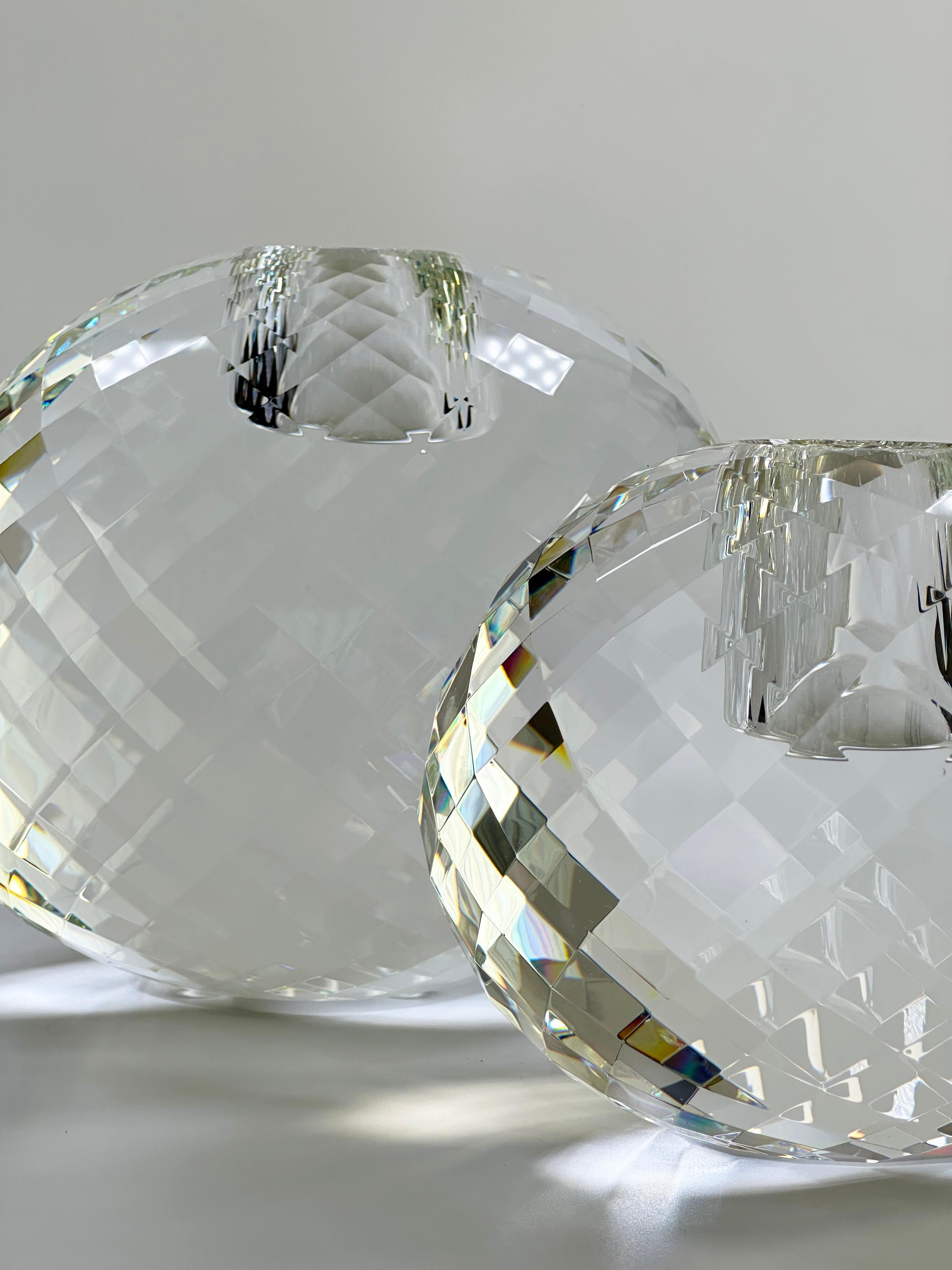 Poli Bougeoir Votive sculptural à facettes Veritas Home en verre d'art optique transparent 