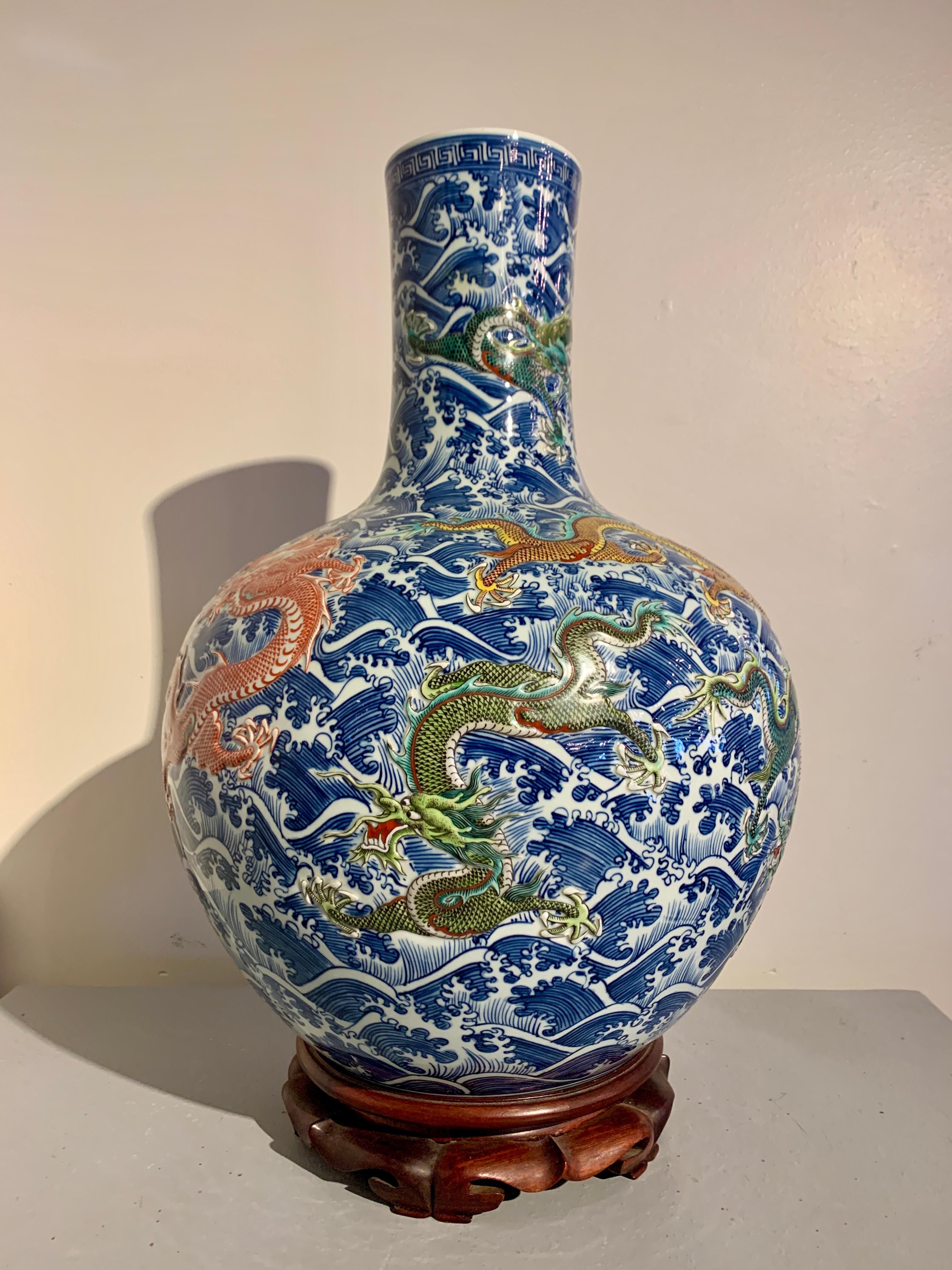 vase chinois moderne