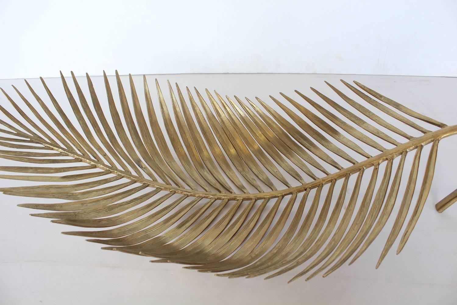 Large Modern Decorative Gold Leaf Bowl  In Good Condition In Chicago, IL