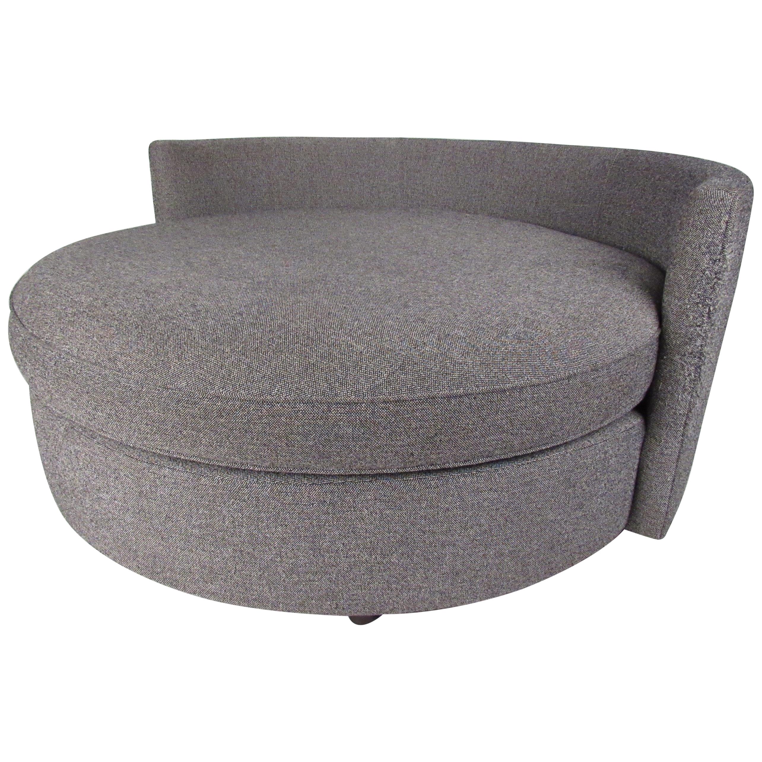 Large Modern Disc Style Lounge Chair